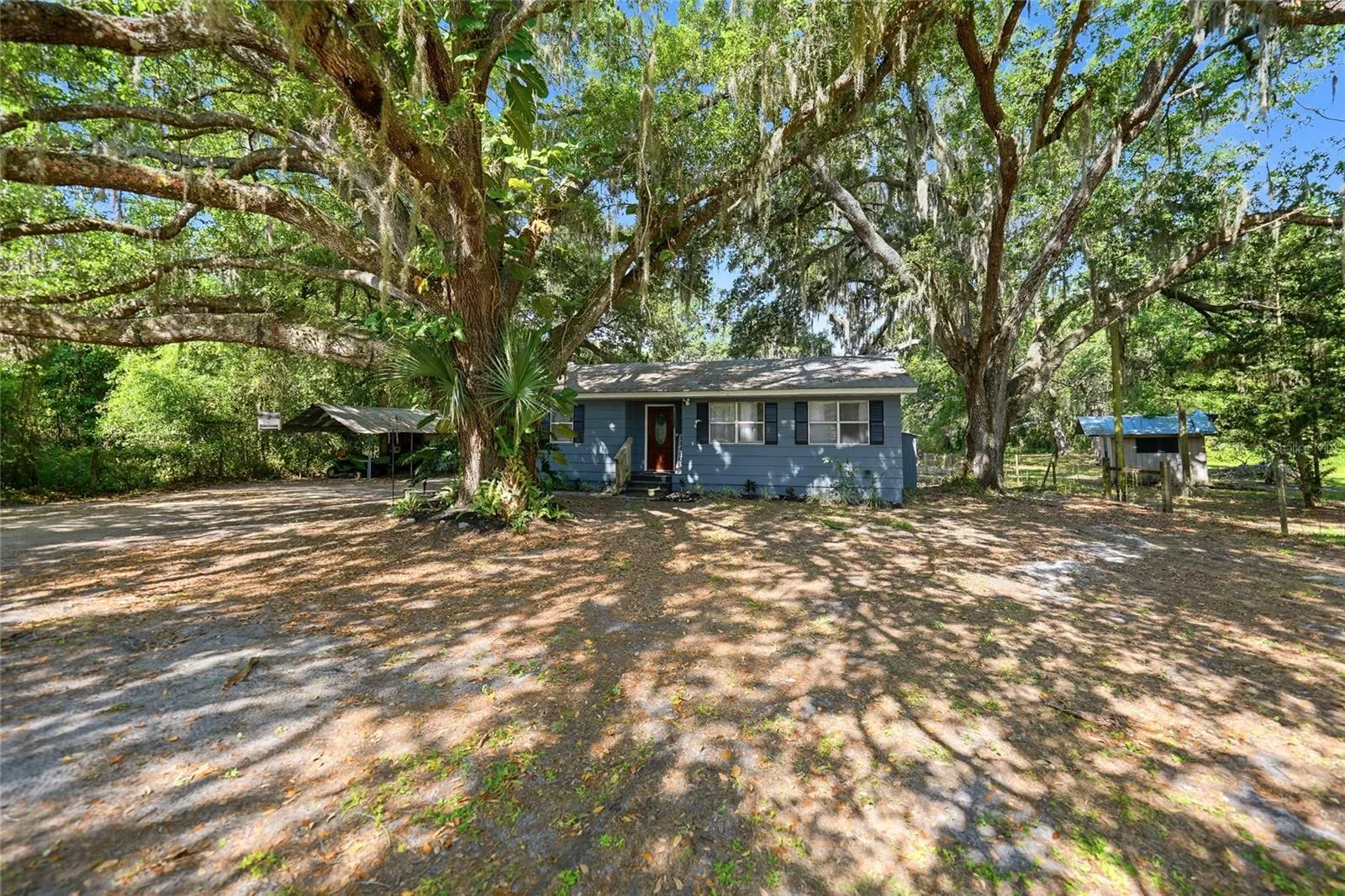 2403 SE POINTER AVE