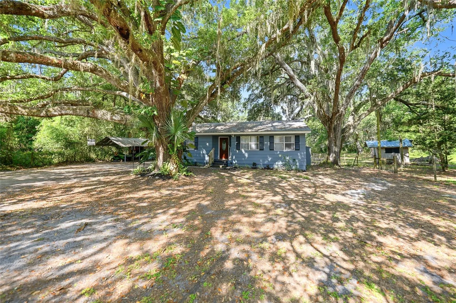 2403 SE POINTER AVE