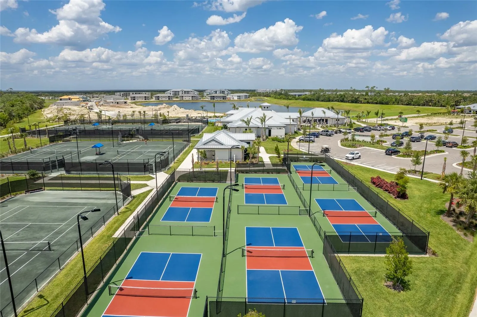 14141 HERITAGE LANDING BLVD #934 #934