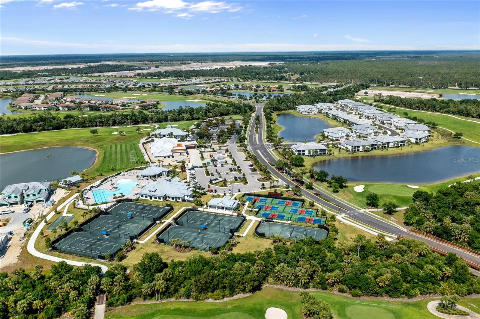 14141 HERITAGE LANDING BLVD #934 #934
