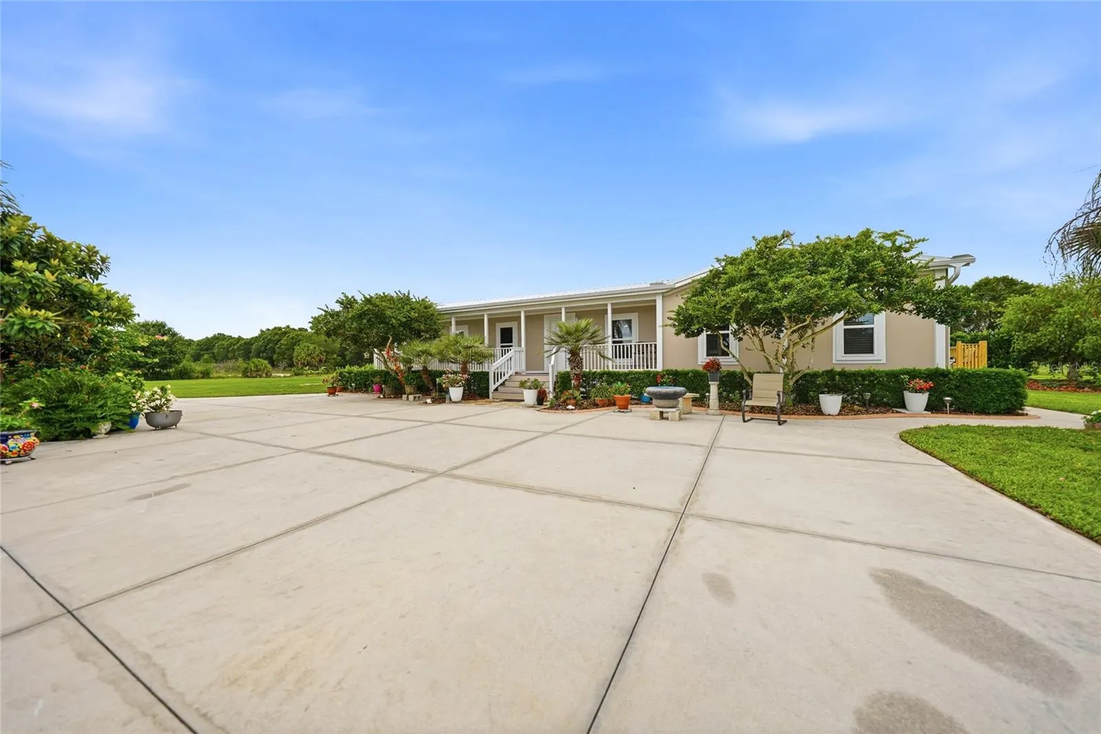 11354 SE SOUTH HOG BAY AVE