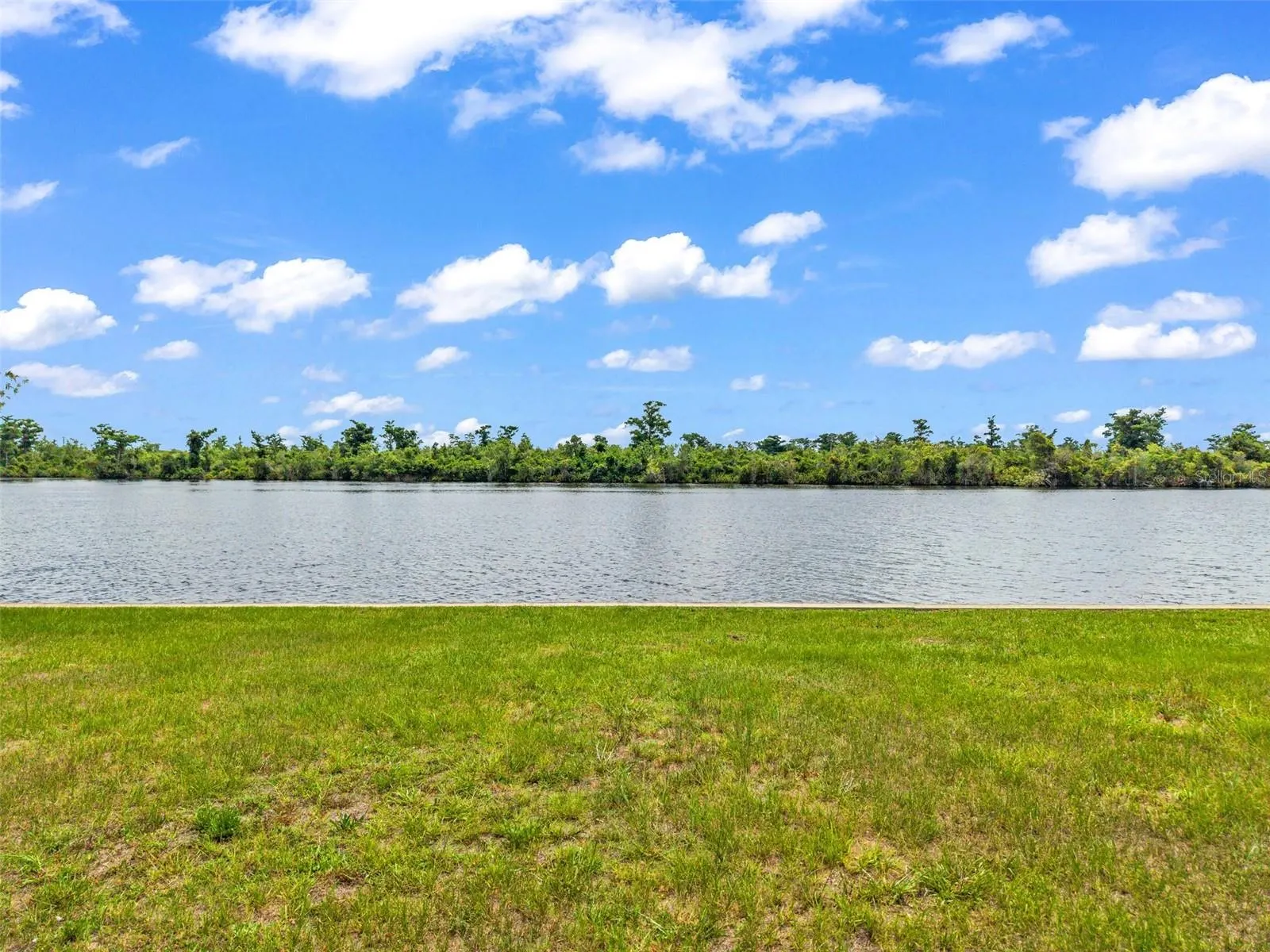 10082 SW RIVERVIEW CIR