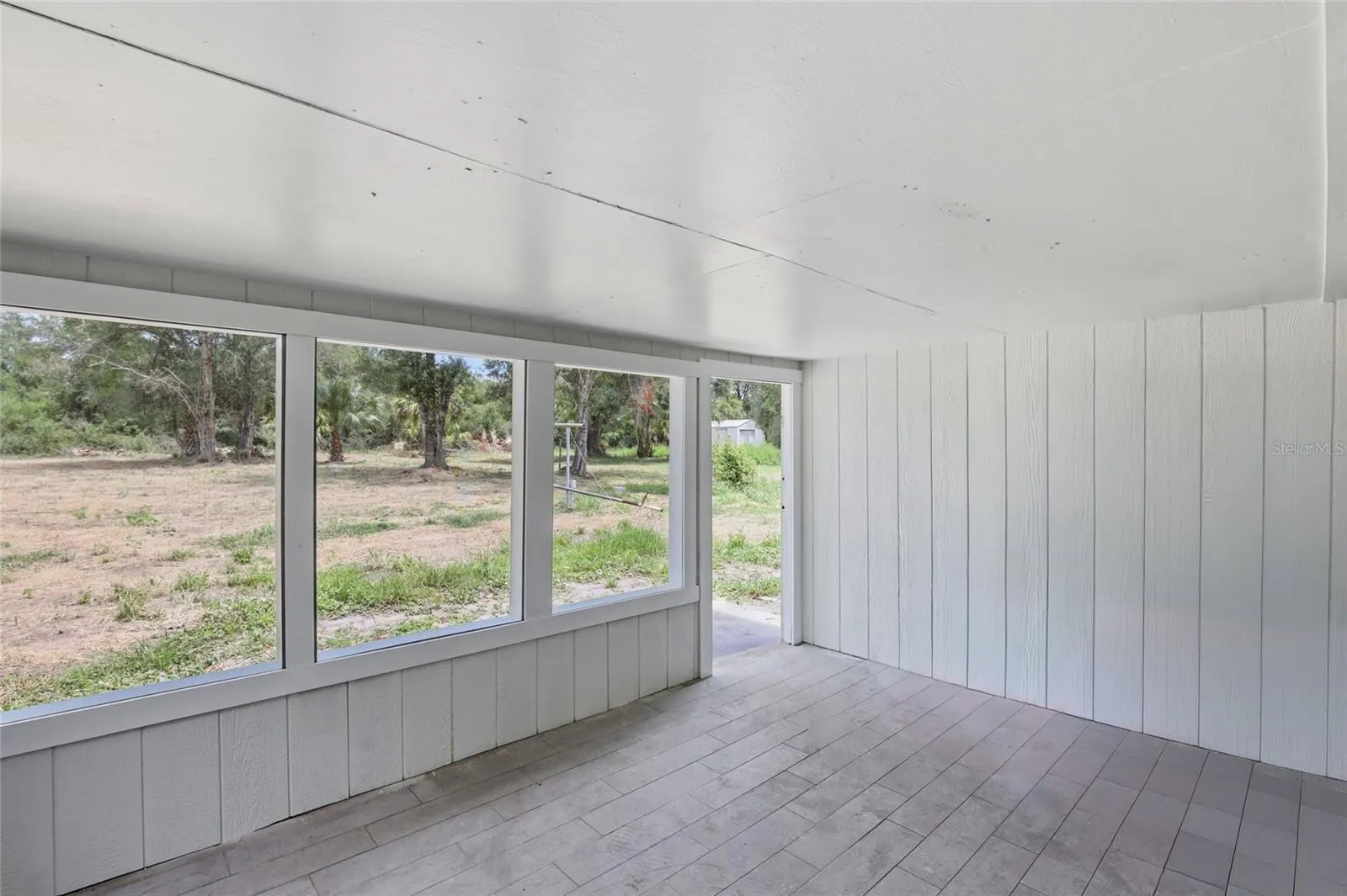 5587 SW HIGHWAY 17