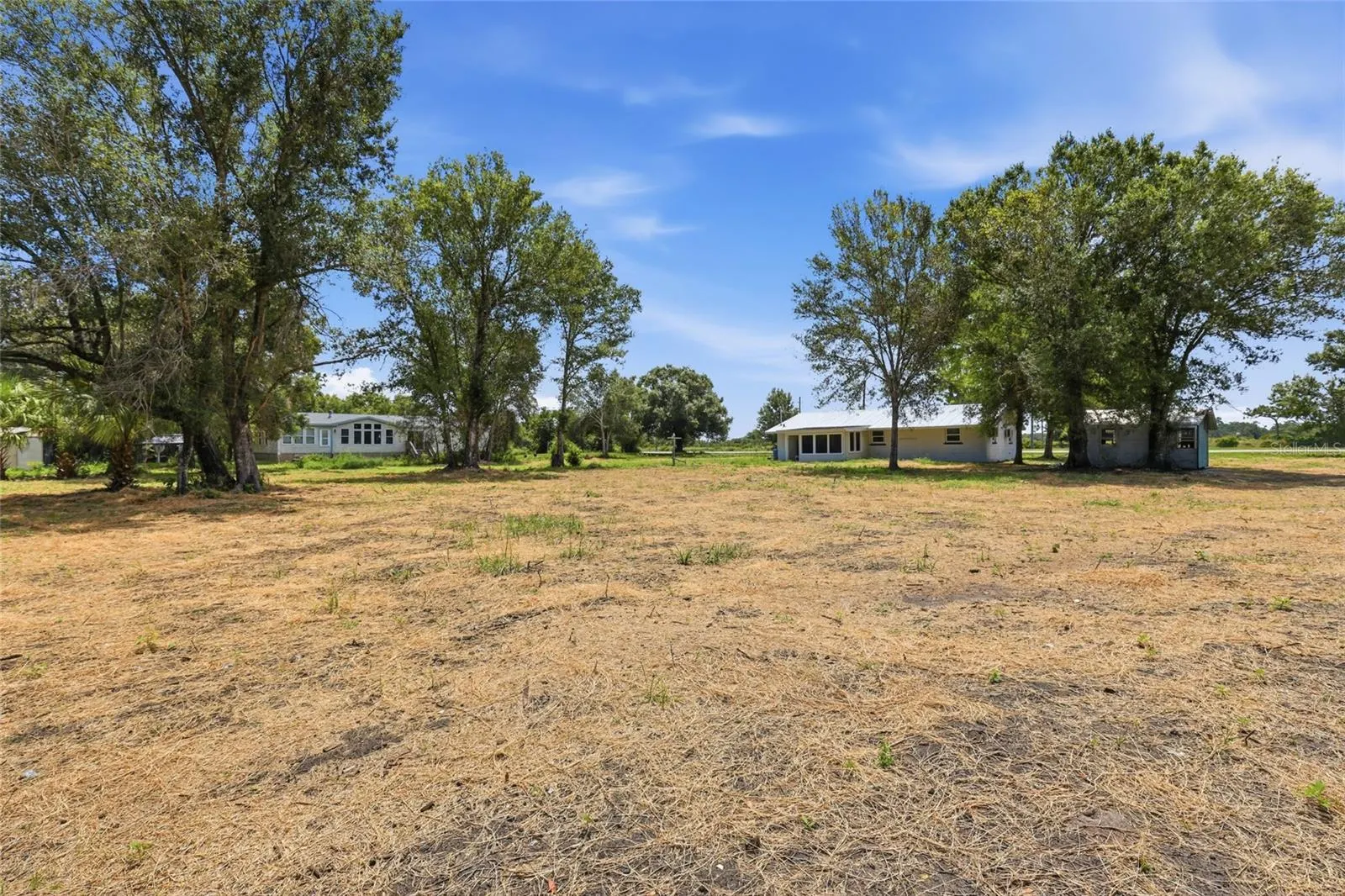 5587 SW HIGHWAY 17