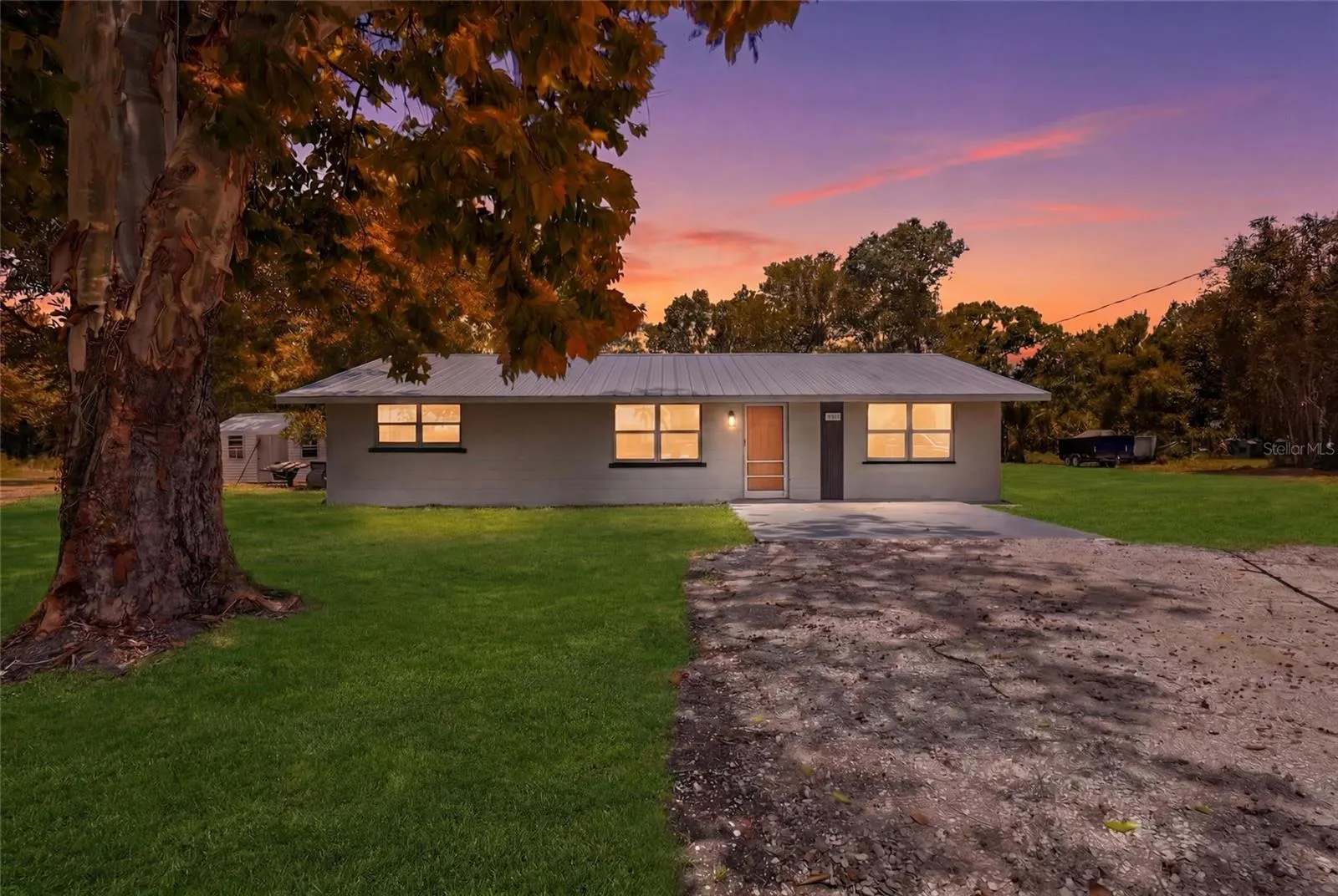 5587 SW HIGHWAY 17