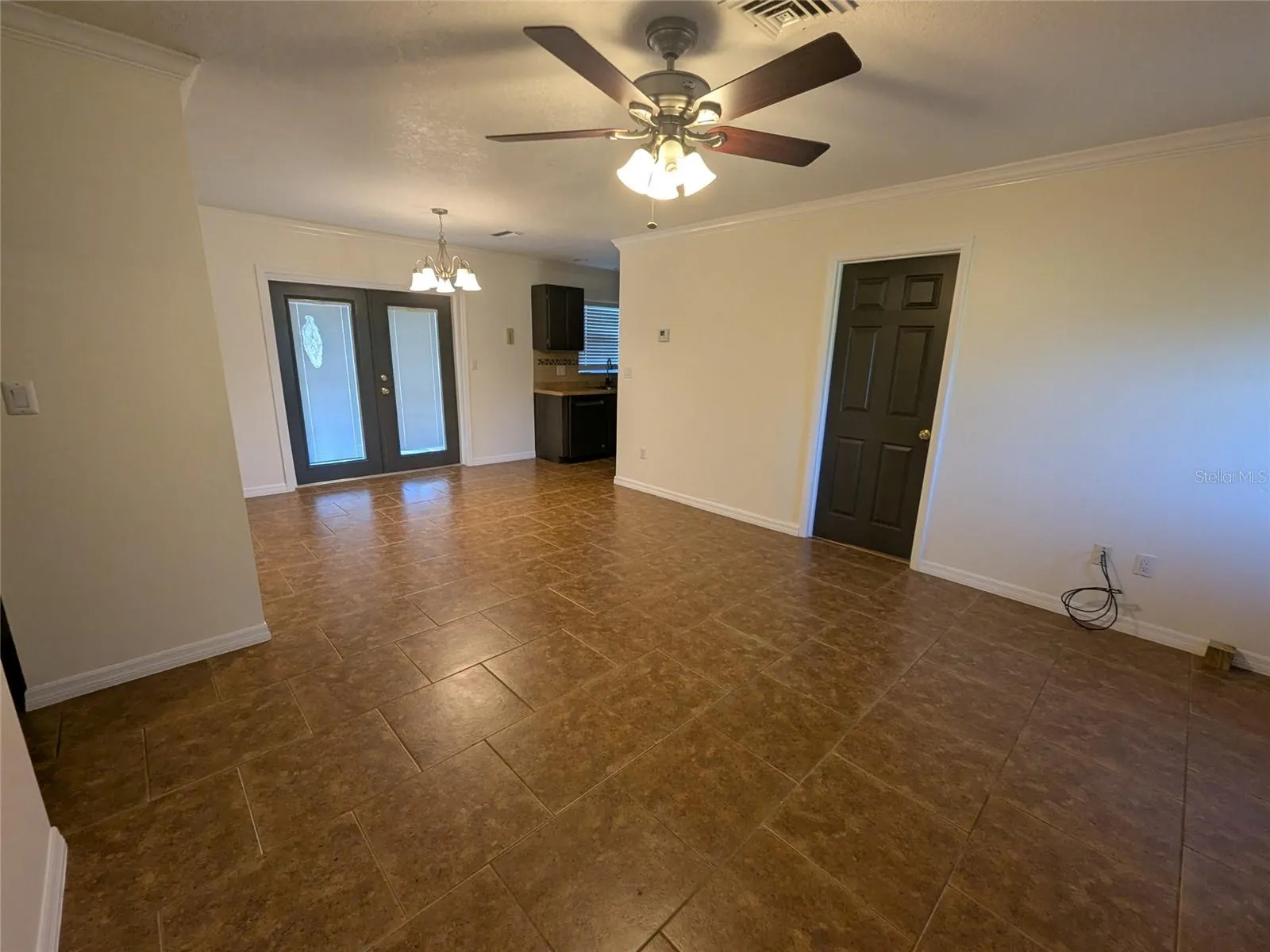 34 SEVILLA AVE