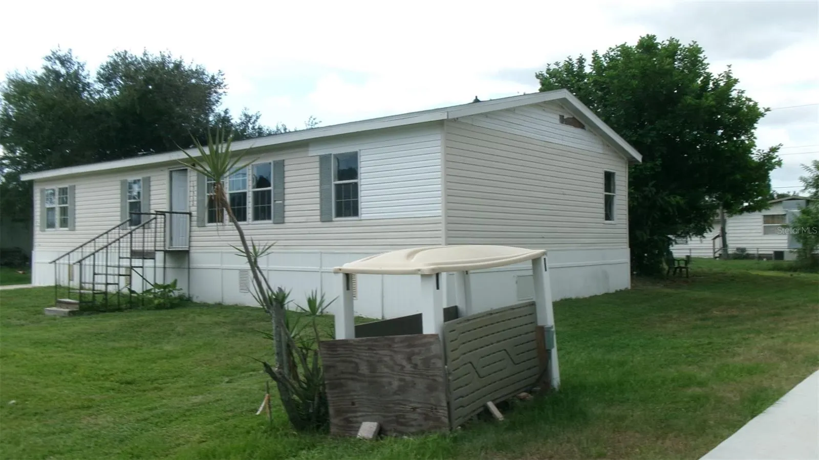 15532 MANGO DR