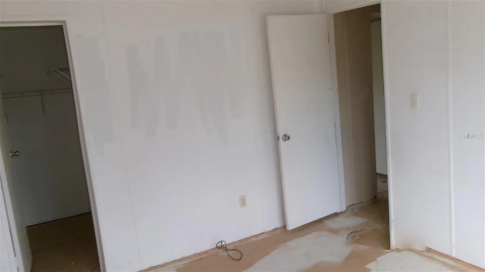15532 MANGO DR