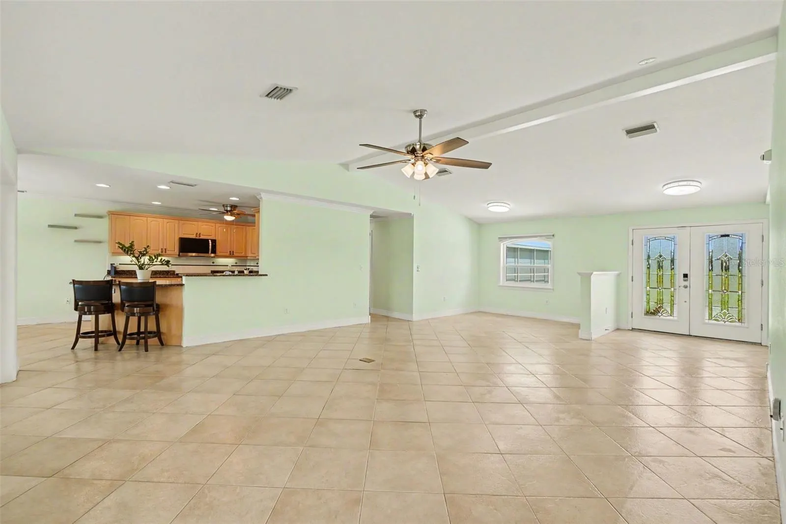 12001 SW KINGSWAY CIR