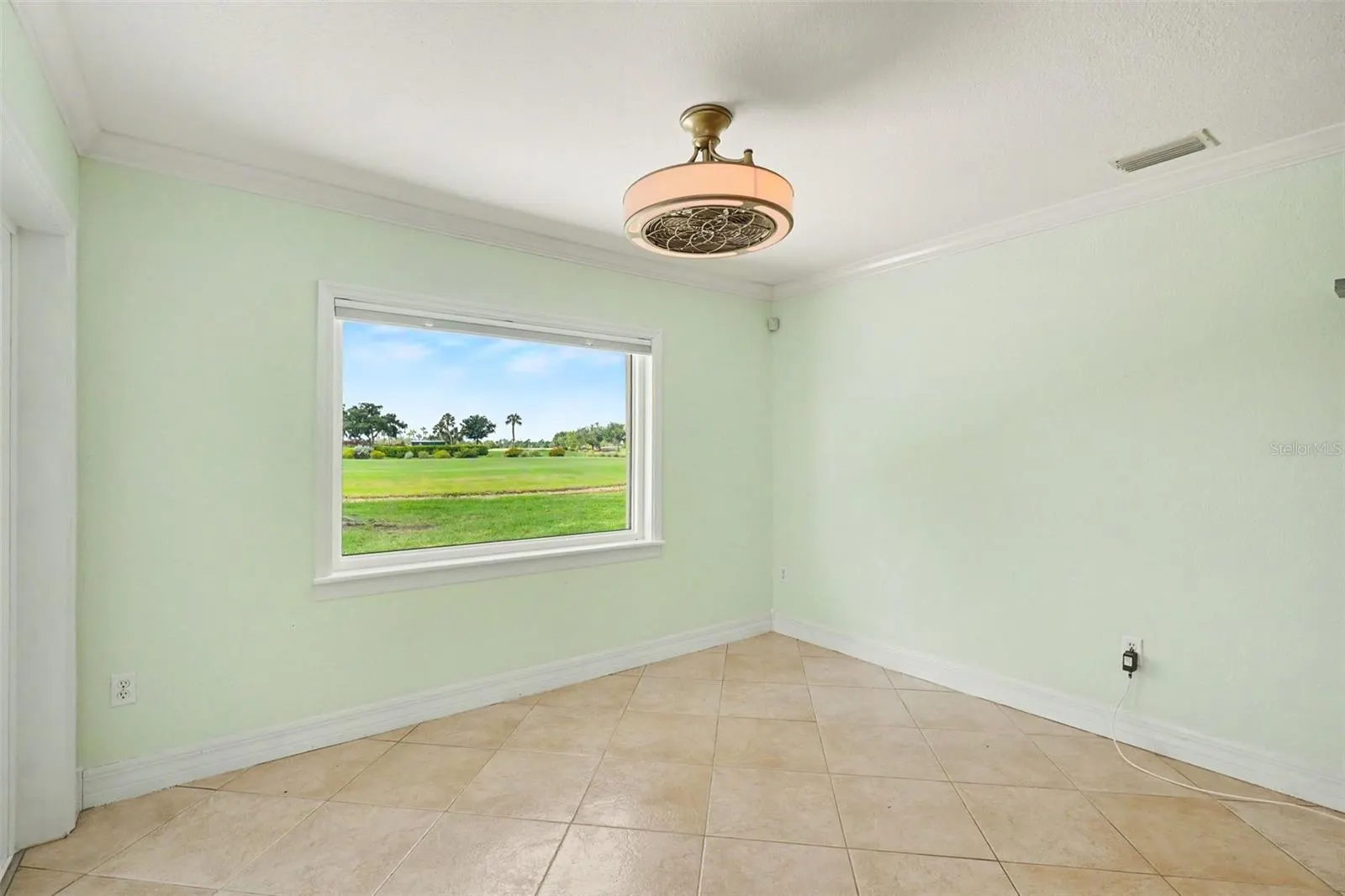 12001 SW KINGSWAY CIR