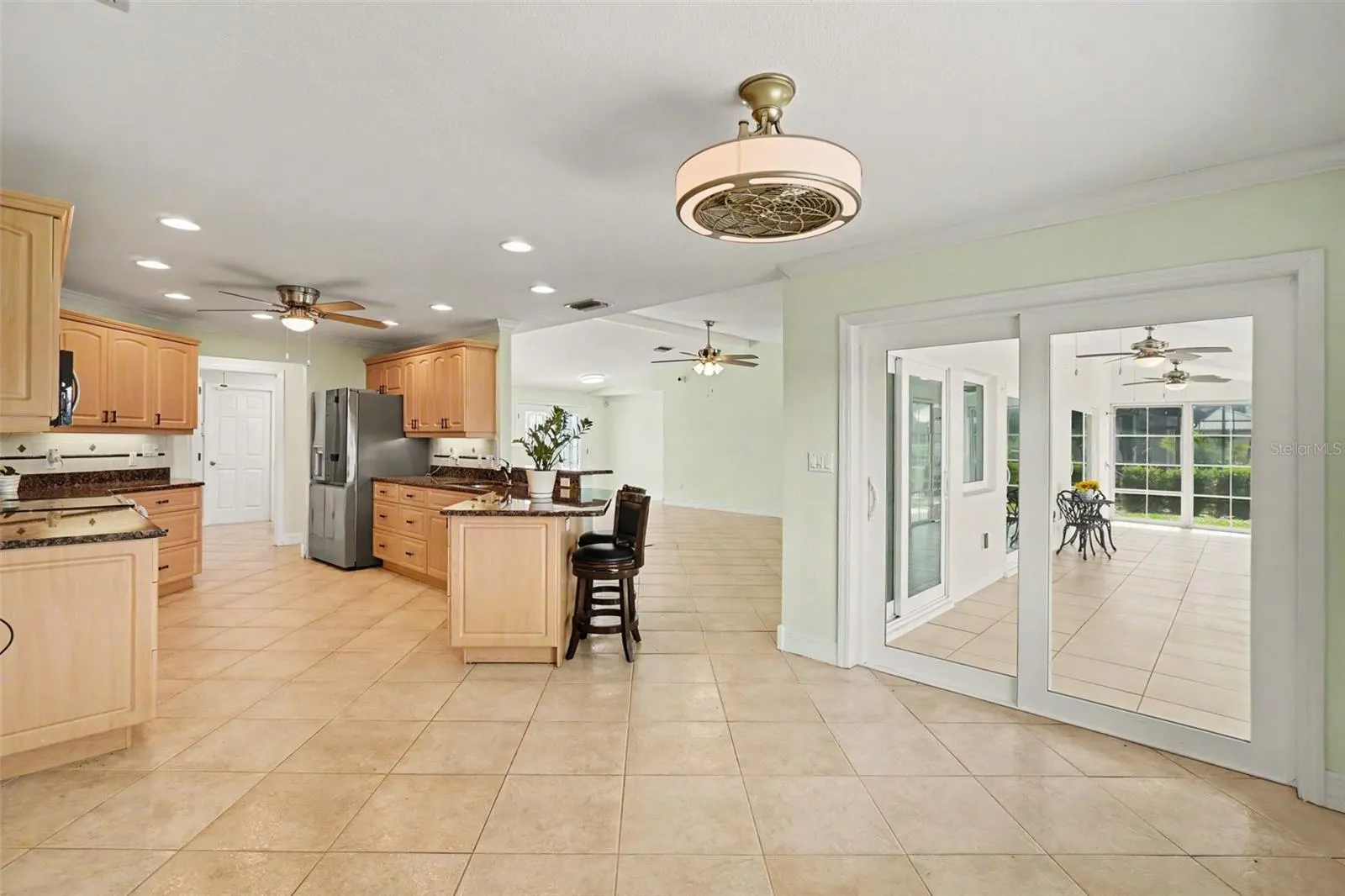 12001 SW KINGSWAY CIR
