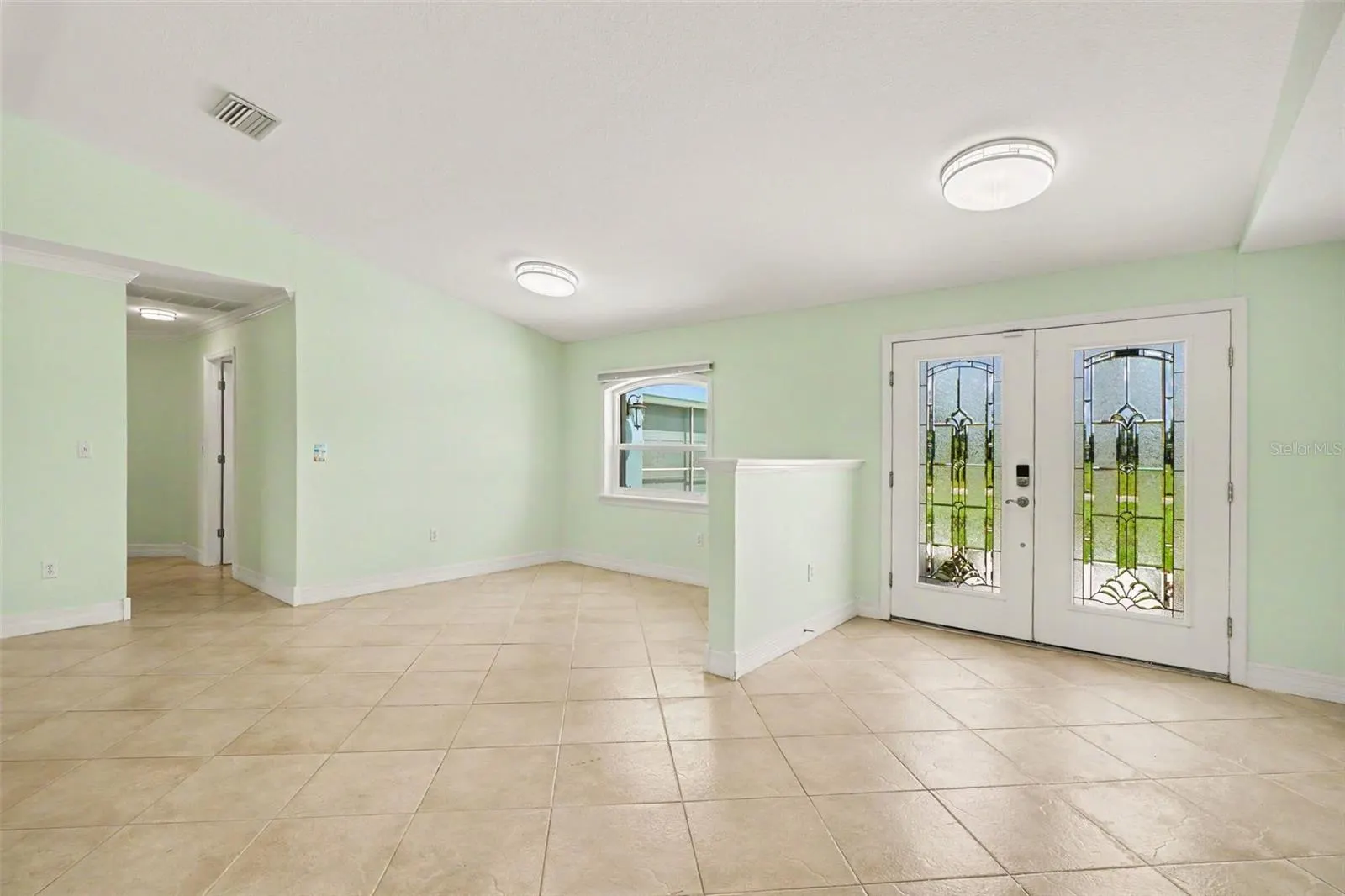 12001 SW KINGSWAY CIR