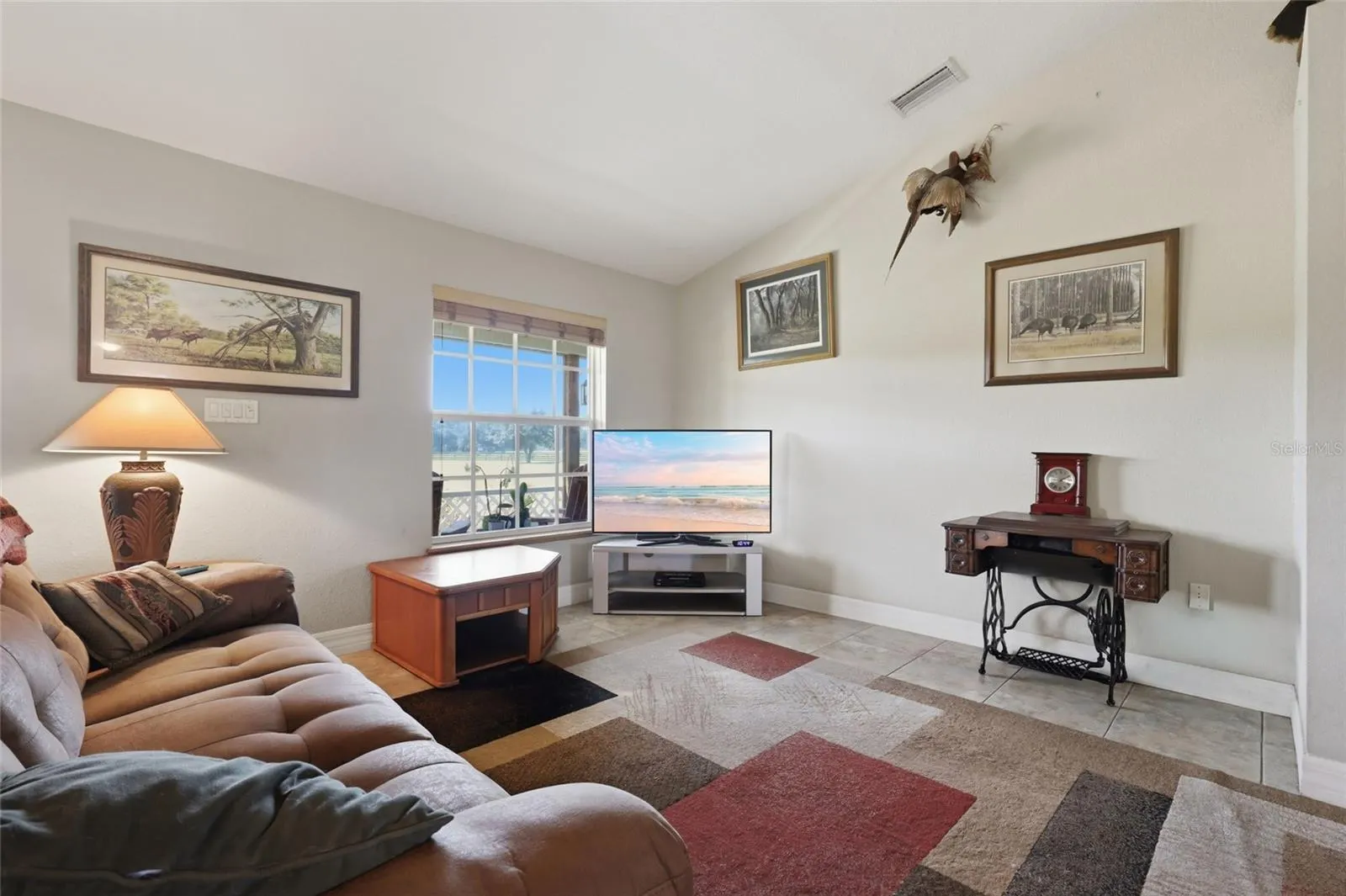 1277 SW EAST CREEK TRL