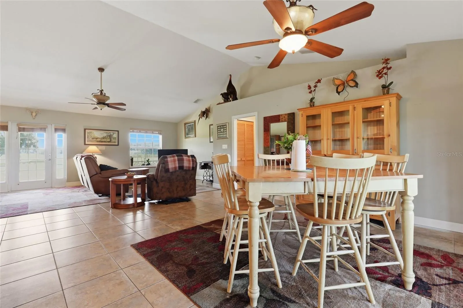 1277 SW EAST CREEK TRL