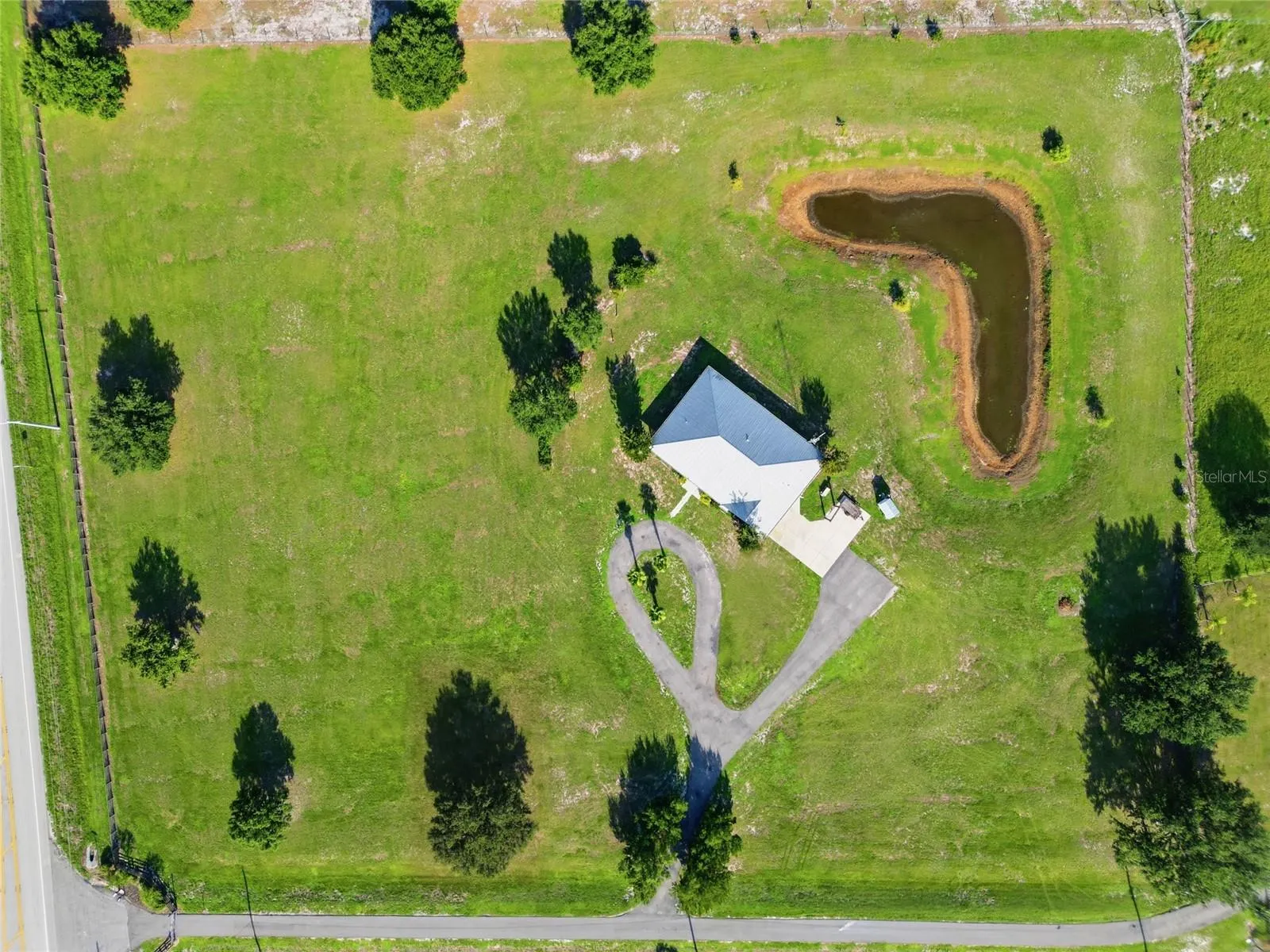 1277 SW EAST CREEK TRL