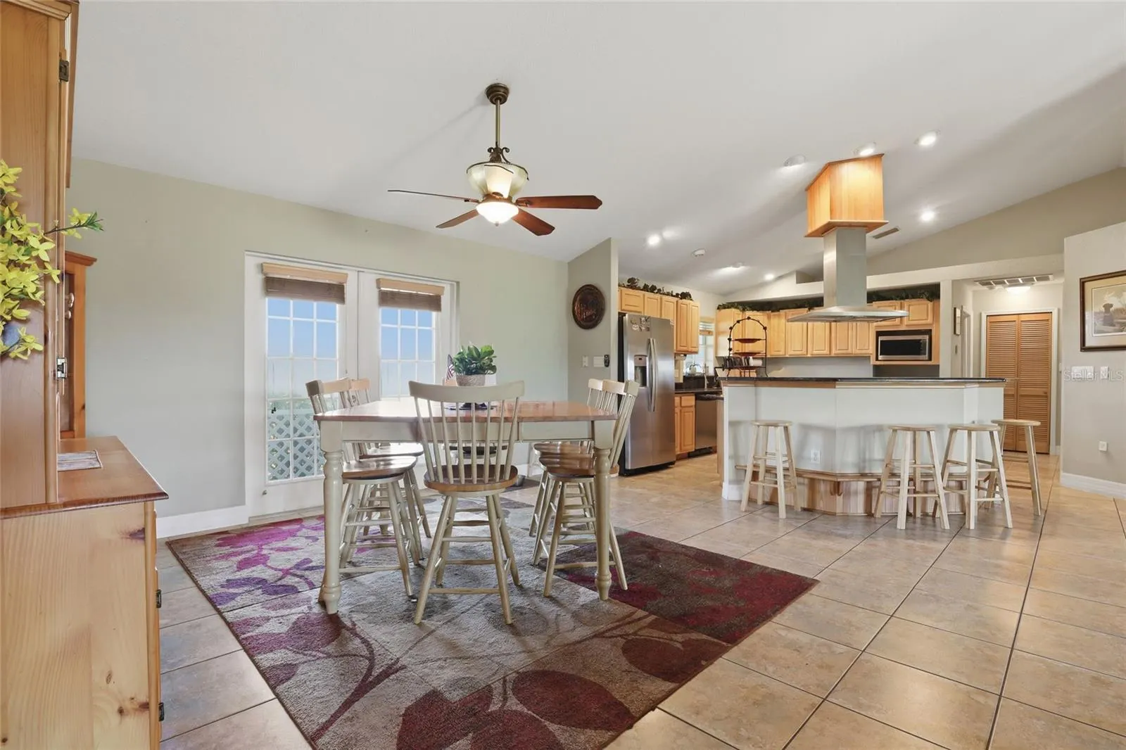 1277 SW EAST CREEK TRL