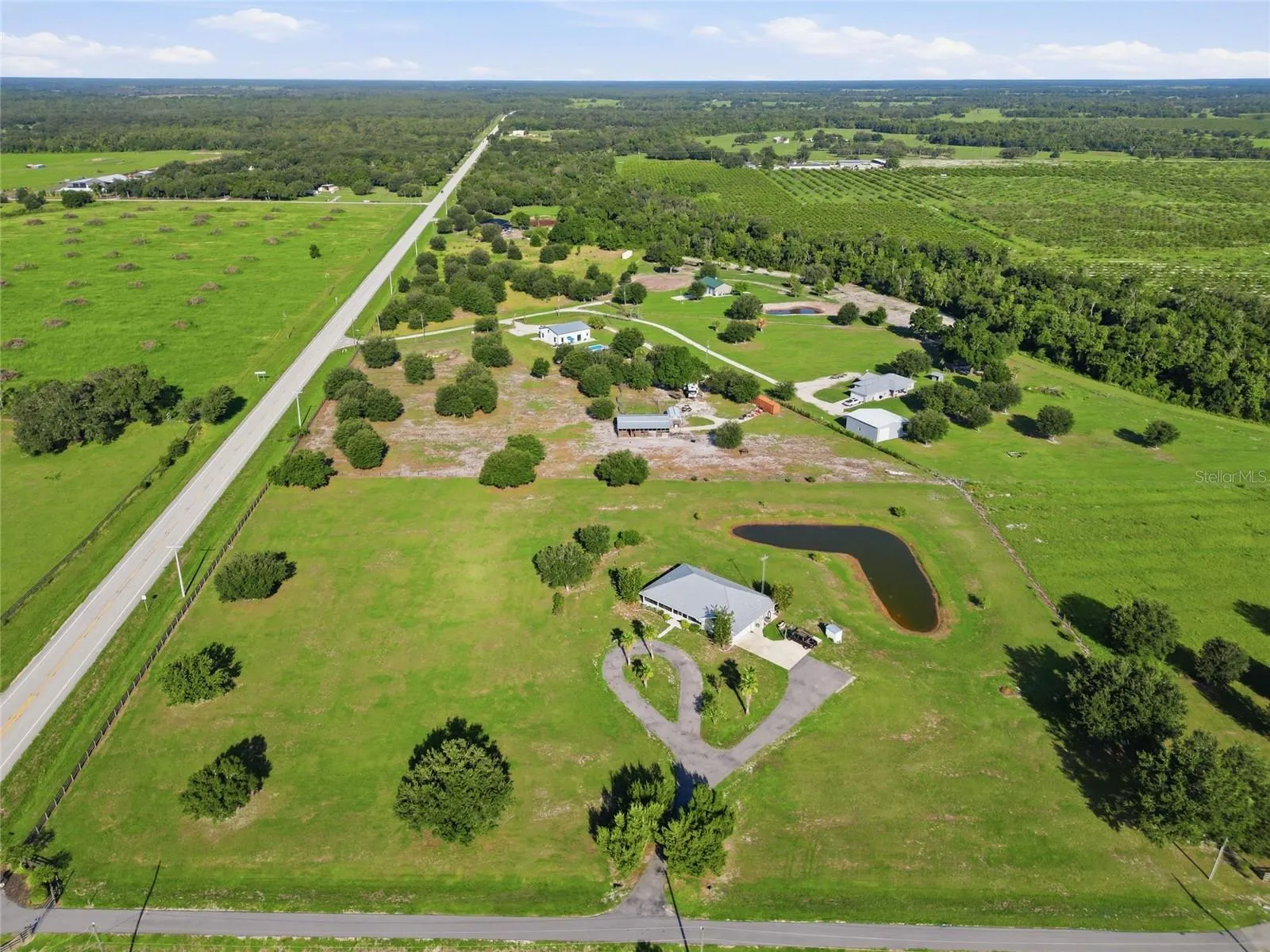 1277 SW EAST CREEK TRL