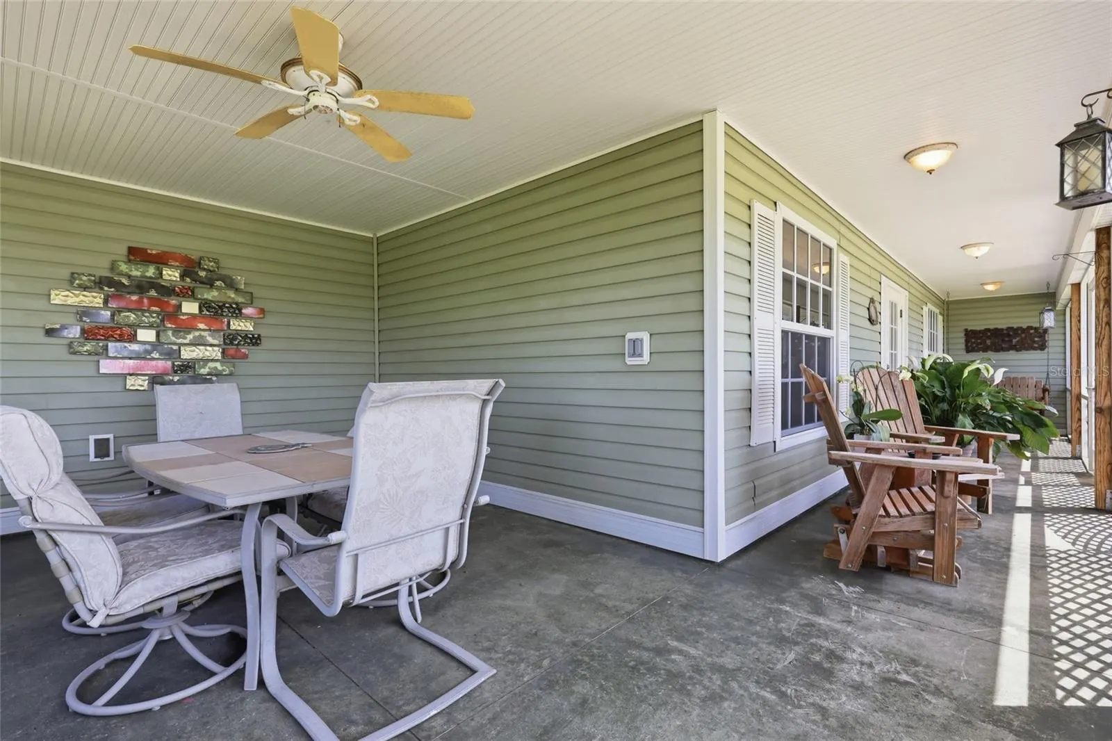 1277 SW EAST CREEK TRL