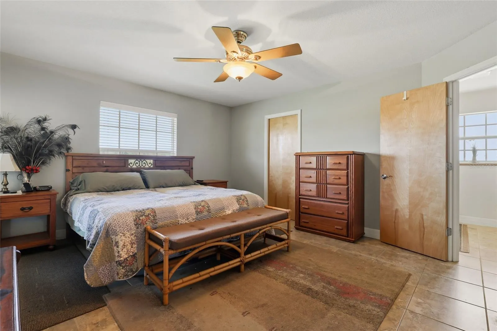 1277 SW EAST CREEK TRL
