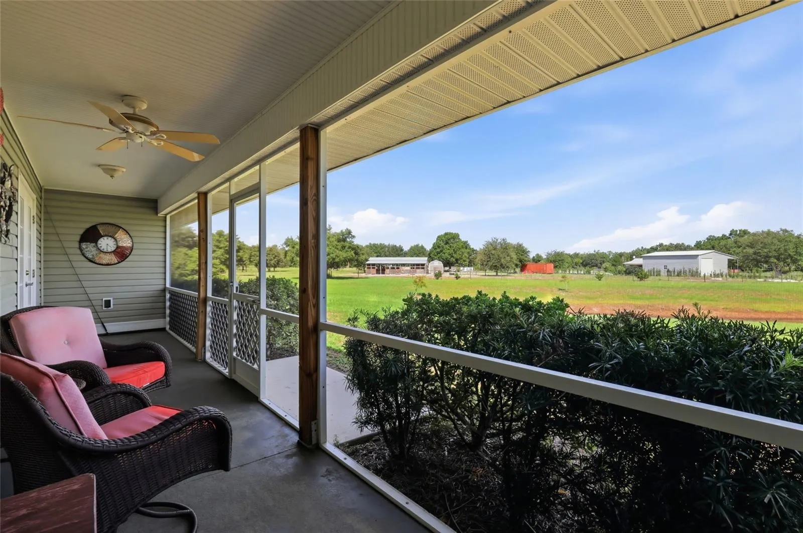 1277 SW EAST CREEK TRL