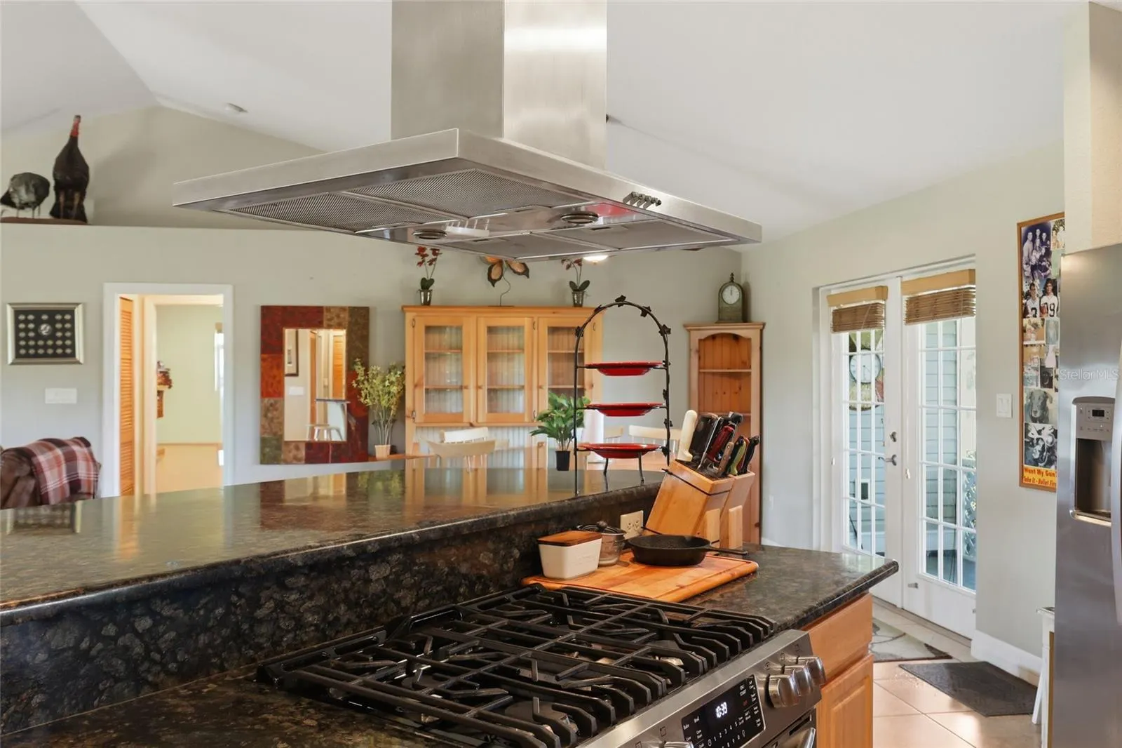 1277 SW EAST CREEK TRL
