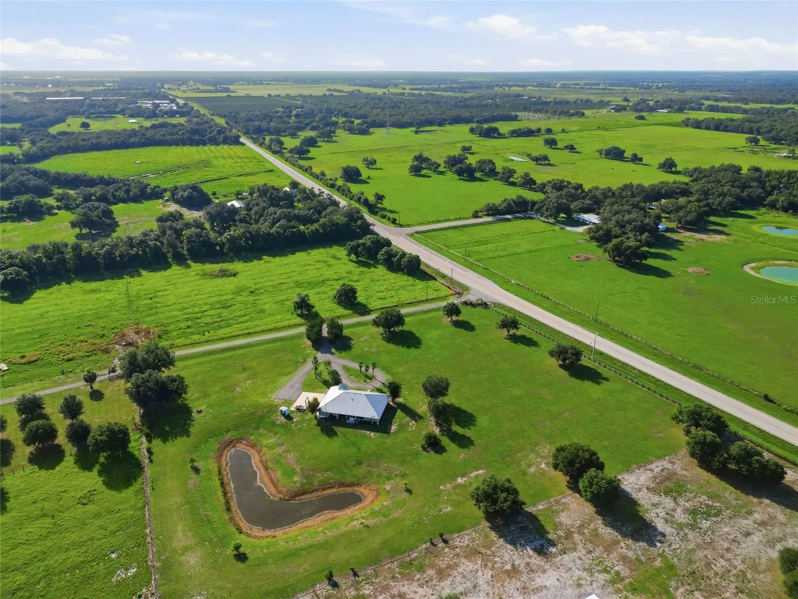1277 SW EAST CREEK TRL
