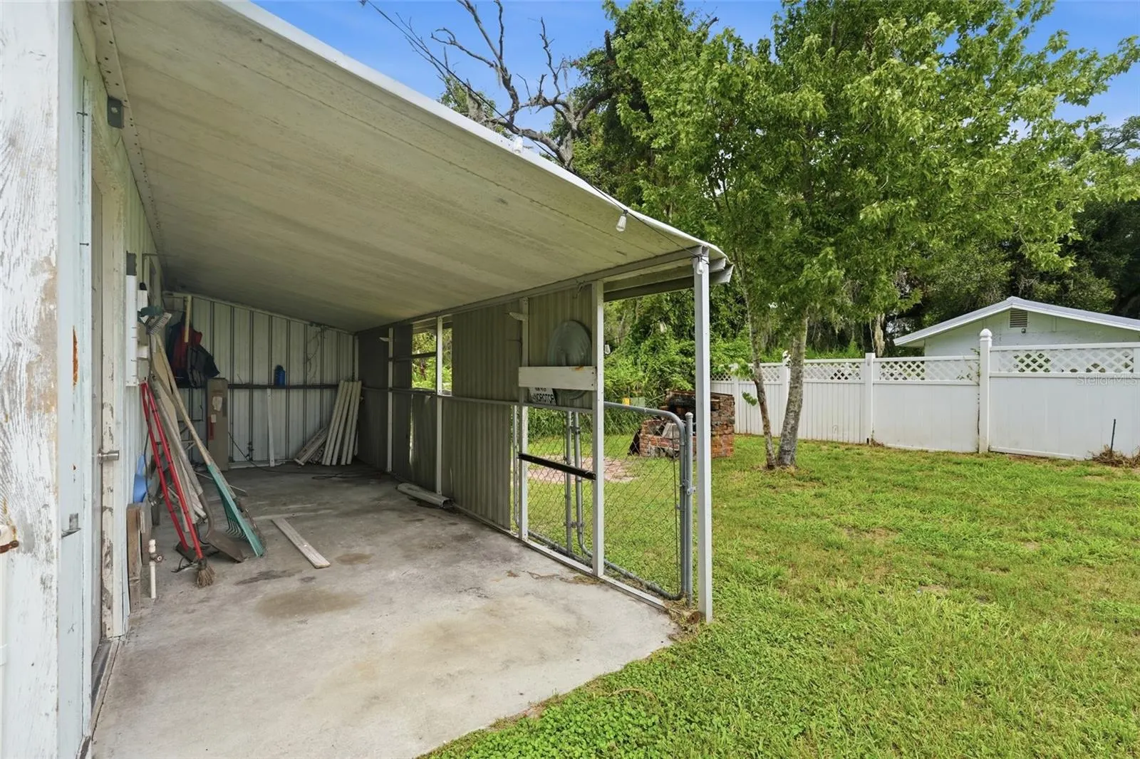 162 BRIDLE PATH
