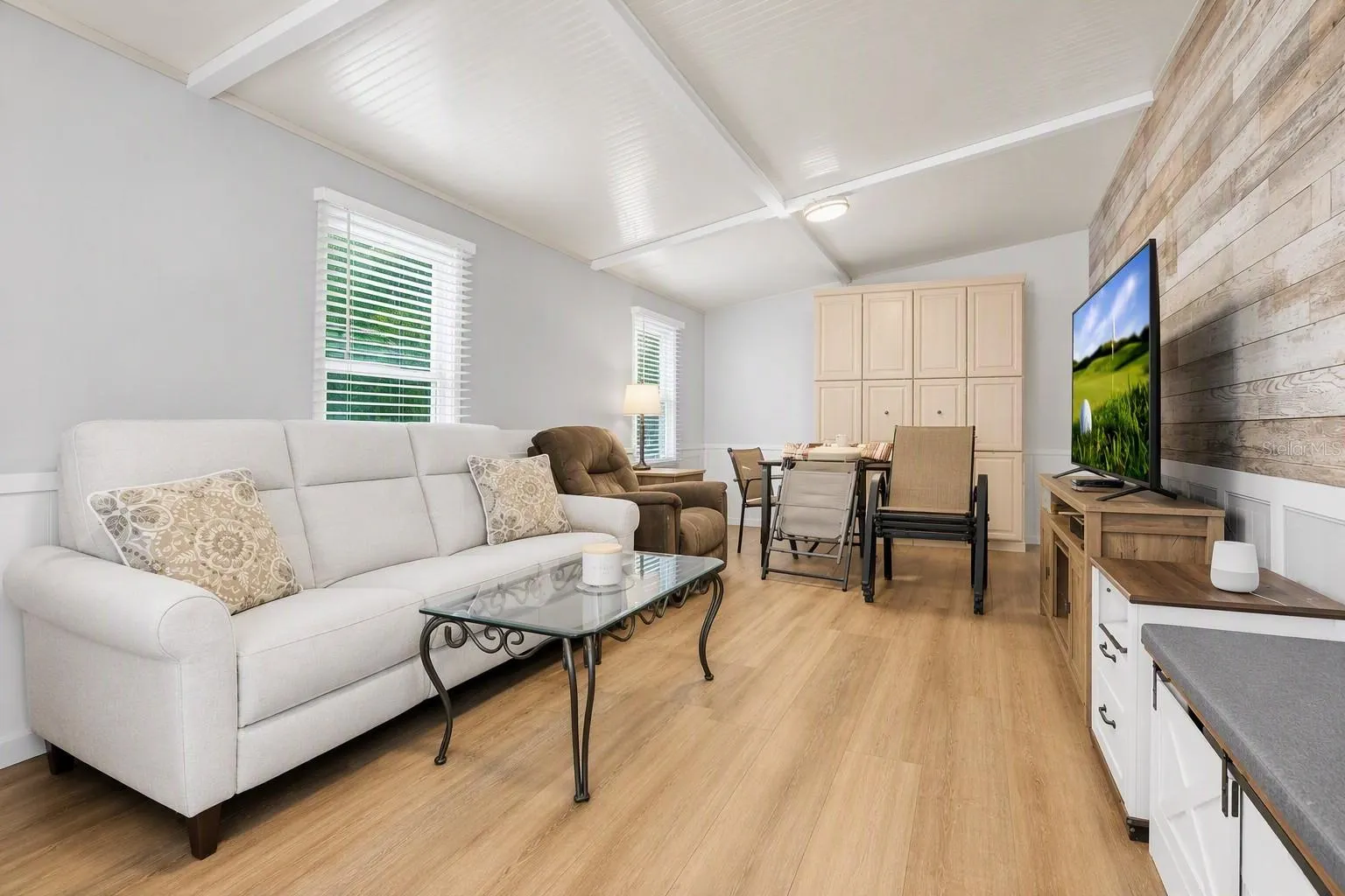 10933 BROWN PELICAN CIR