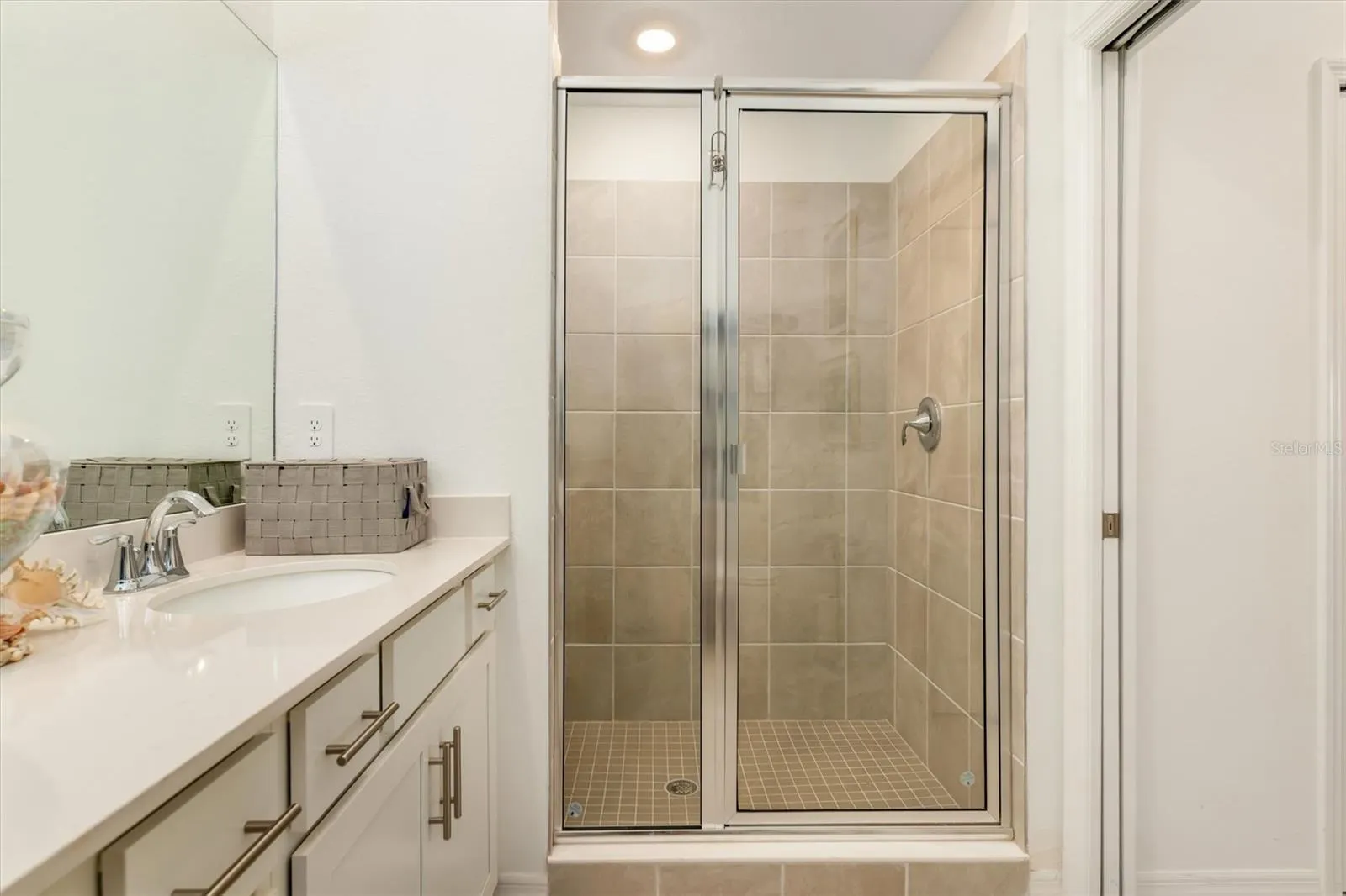 14221 HERITAGE LANDING BLVD #2026 #2026