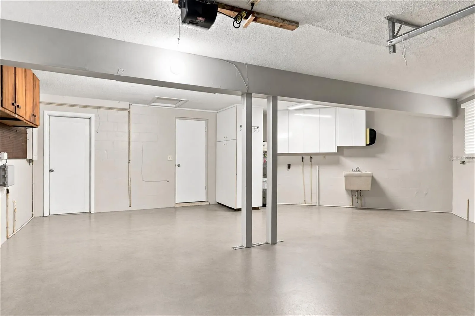 131 DEGAS DR