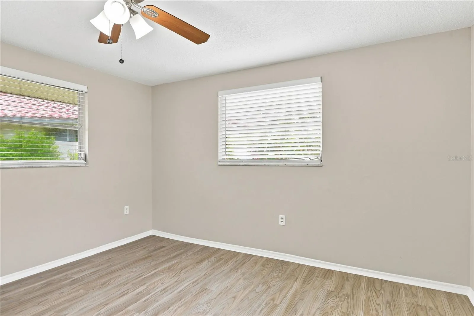 131 DEGAS DR