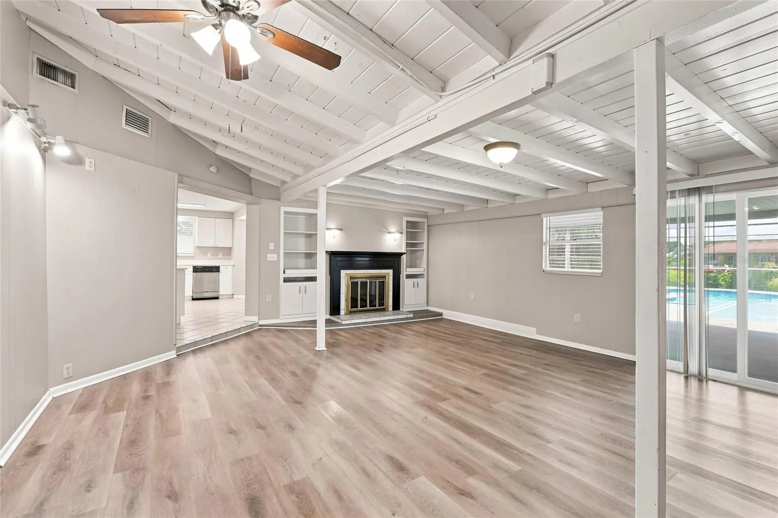 131 DEGAS DR