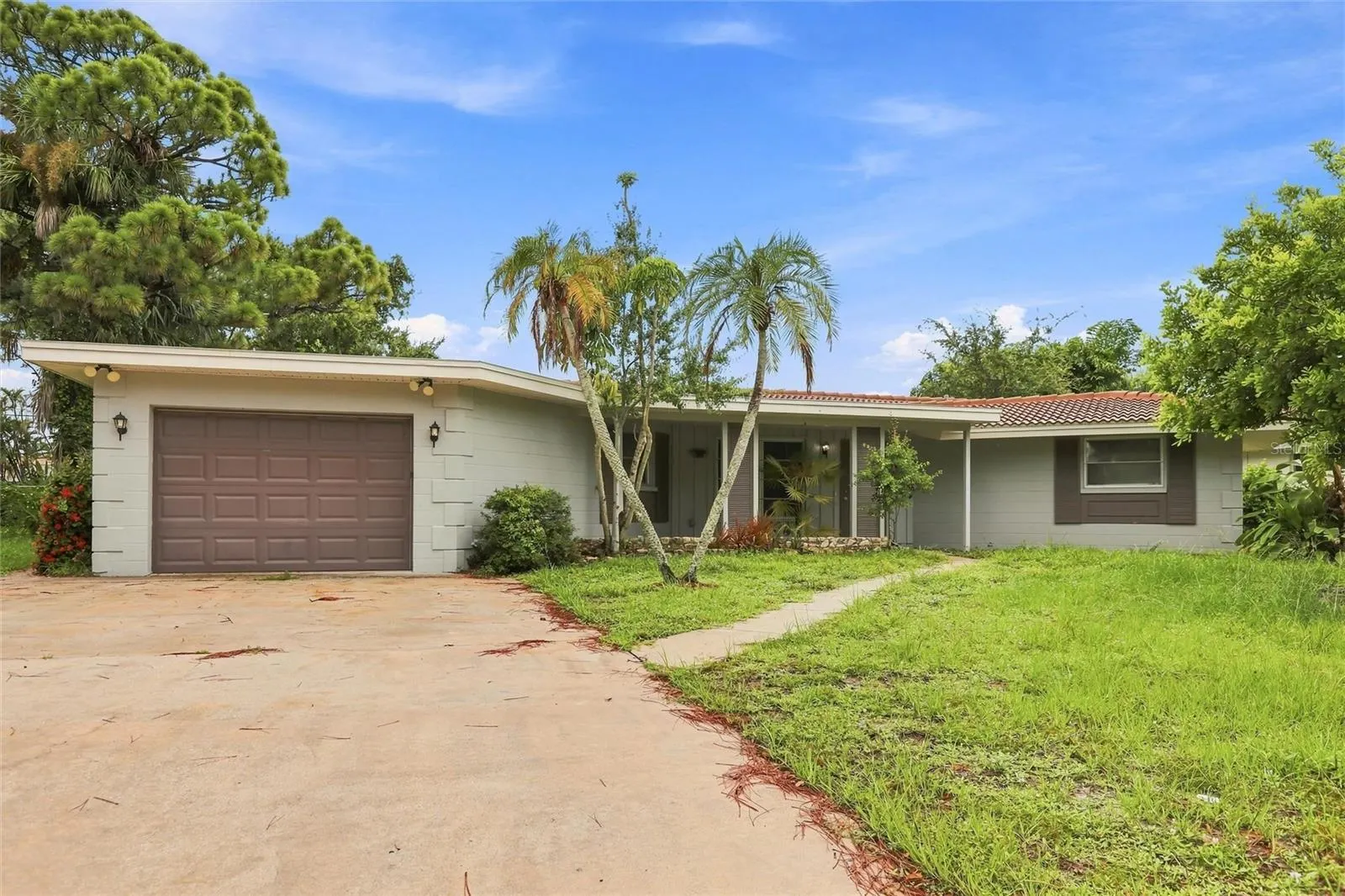 131 DEGAS DR