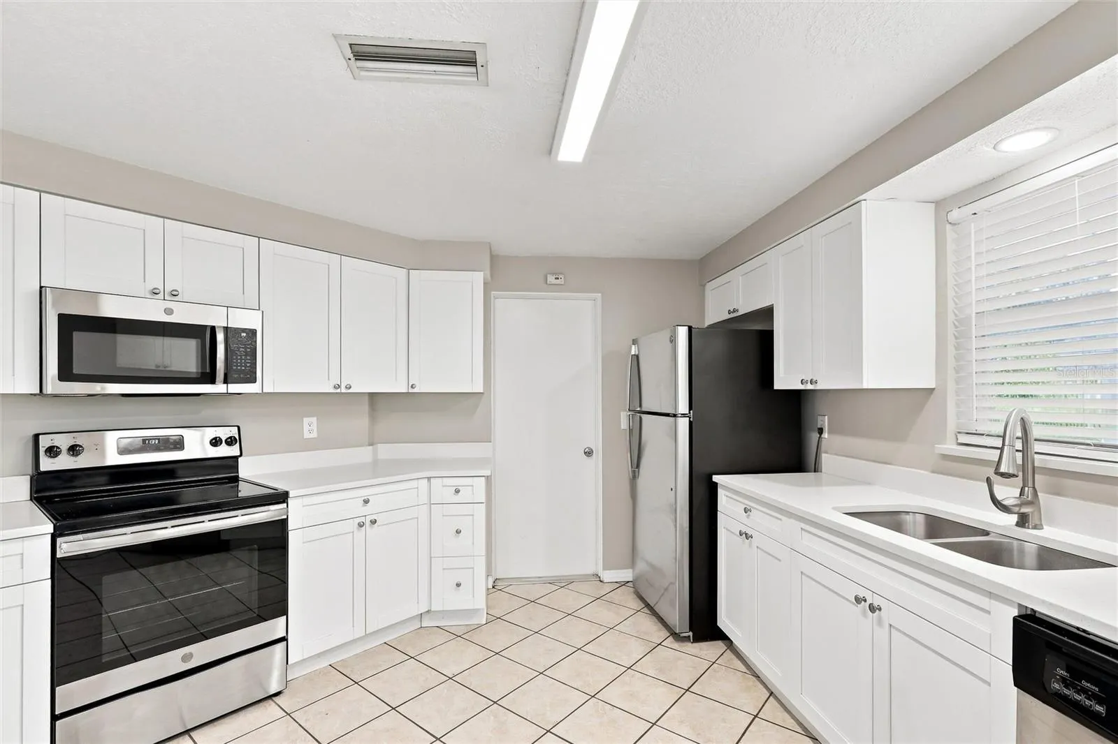 131 DEGAS DR