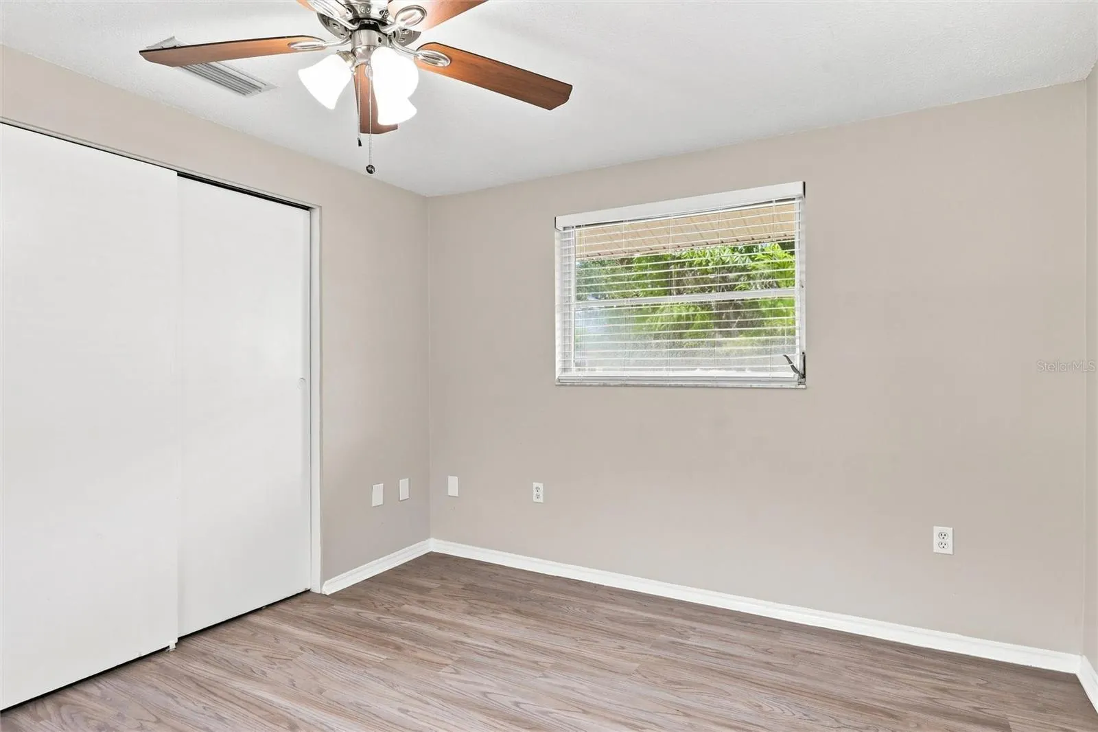 131 DEGAS DR