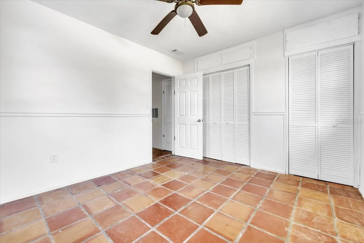 807 LUCILLE AVE