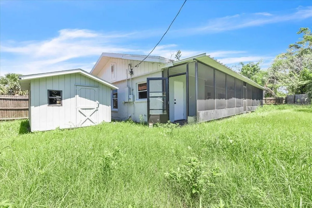 807 LUCILLE AVE