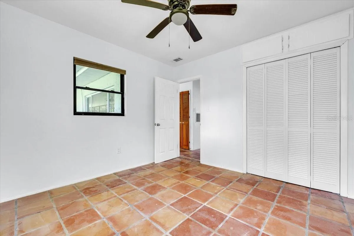 807 LUCILLE AVE