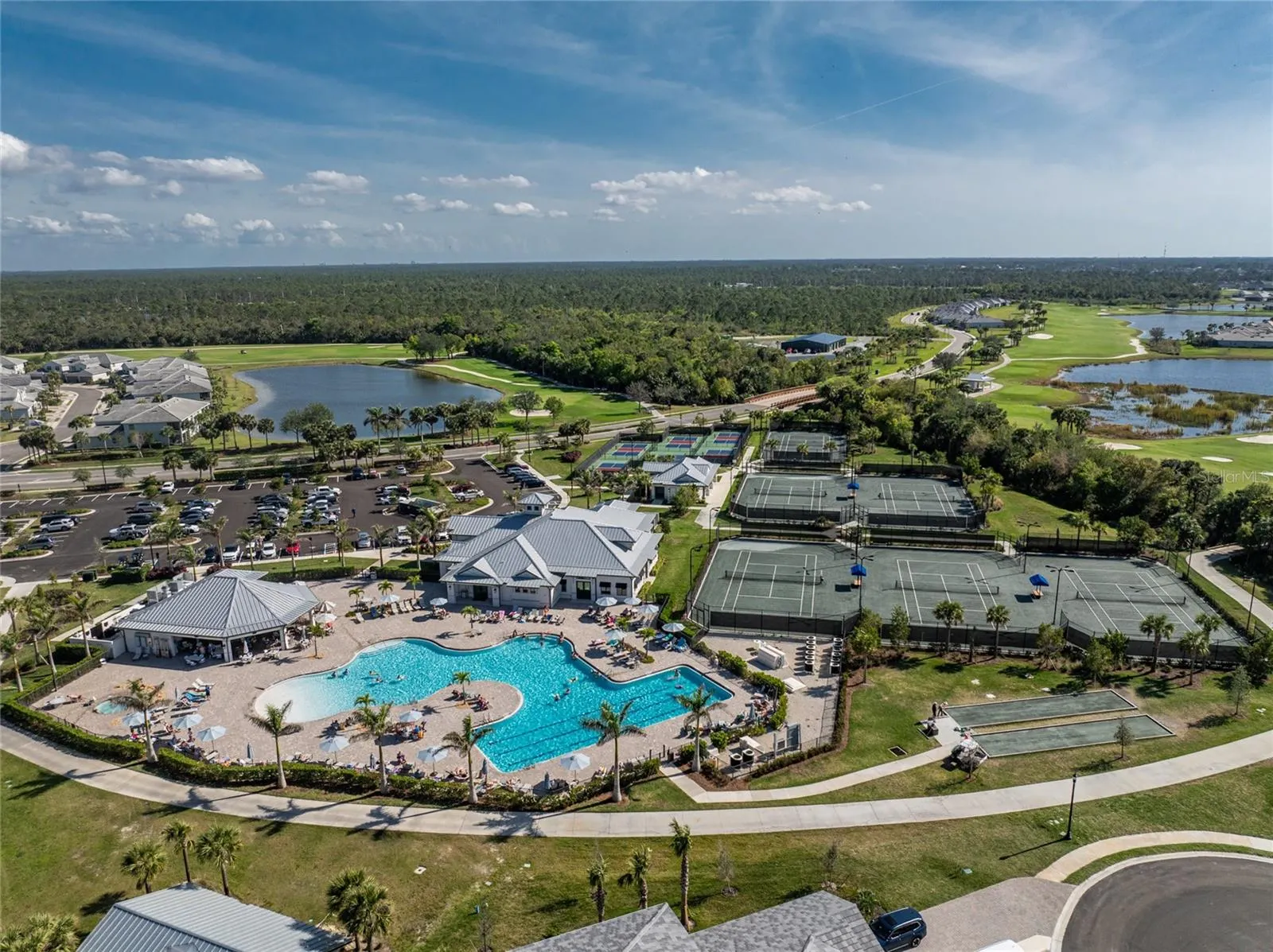 25076 REDWOOD CT