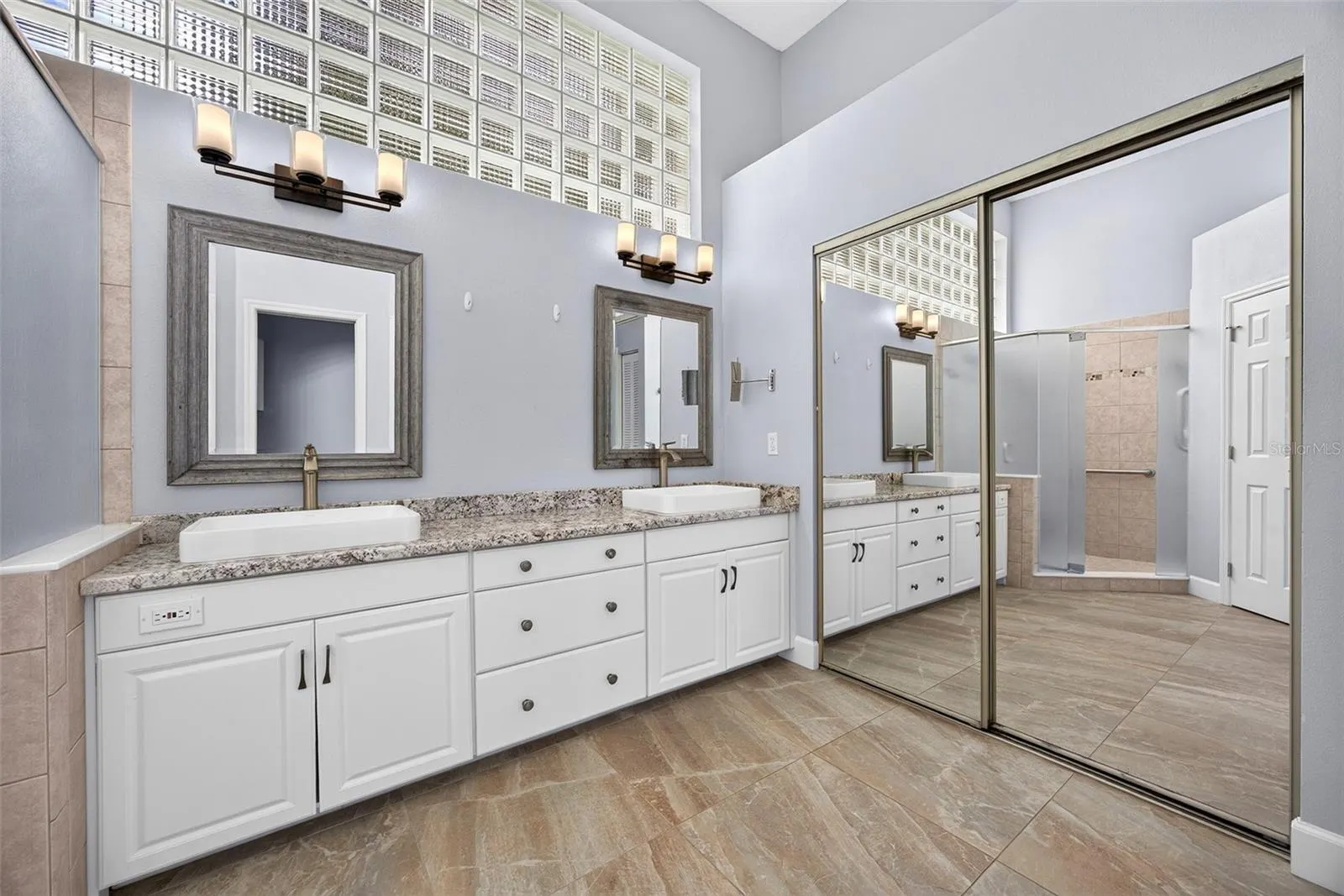632 CROSSFIELD CIR #44 #44