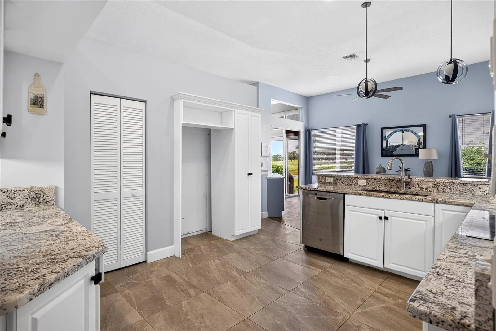 632 CROSSFIELD CIR #44 #44
