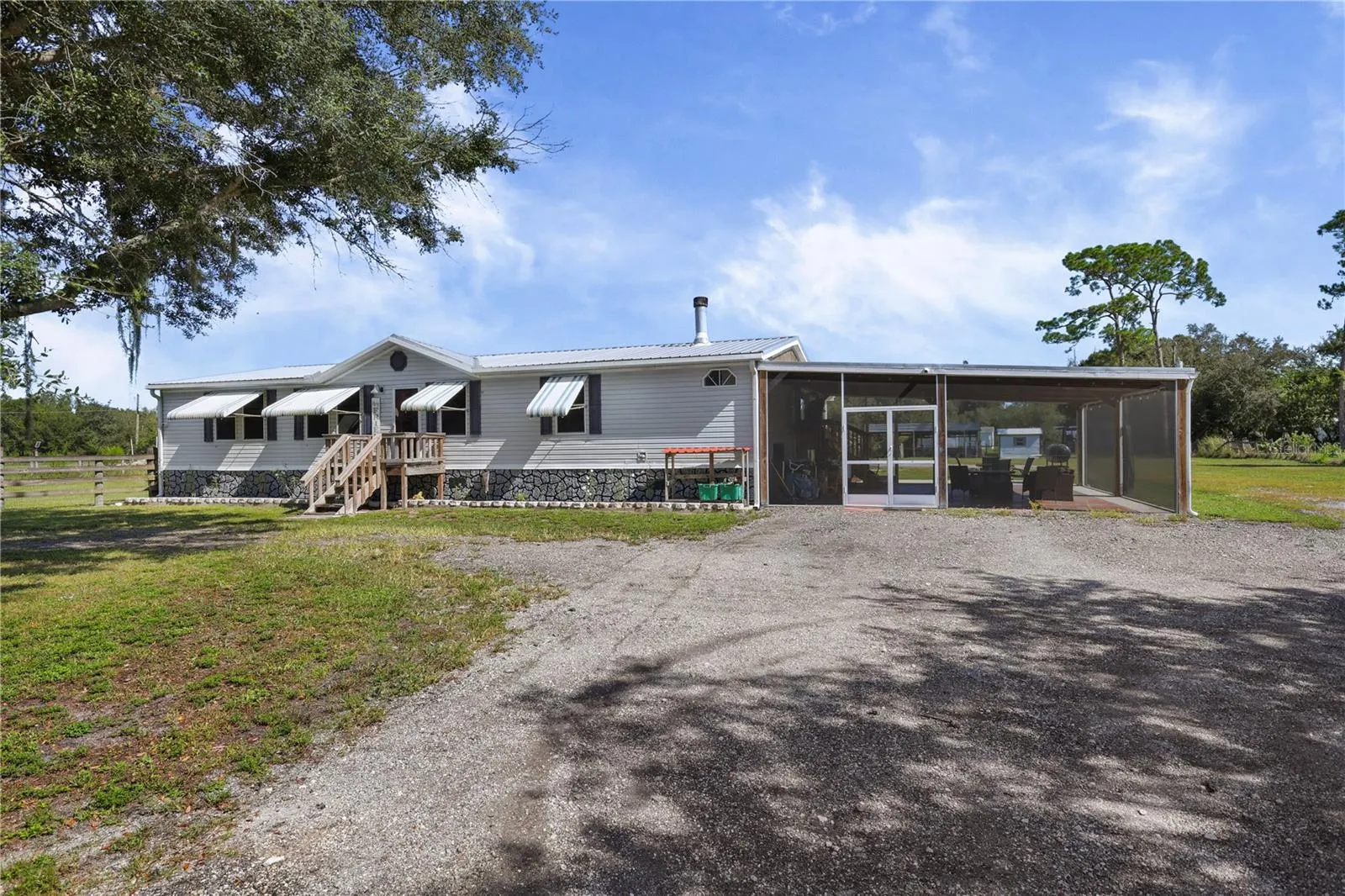 4480 FORT SIMMONS AVE