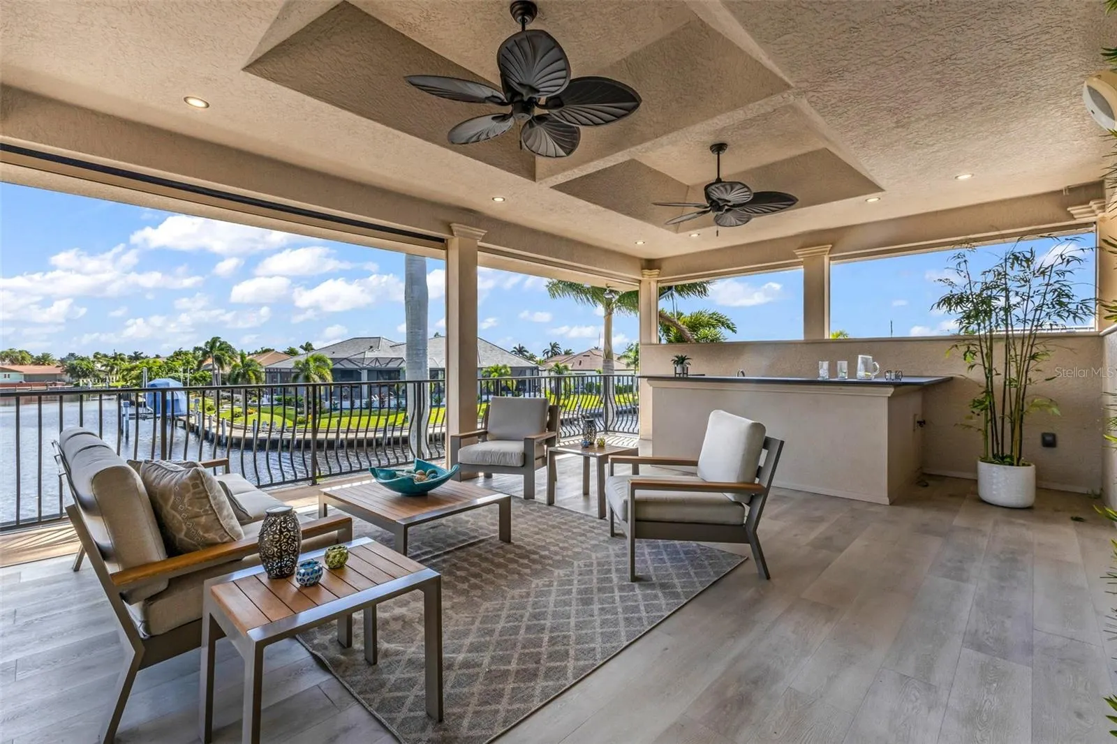 44 COLONY POINT DR