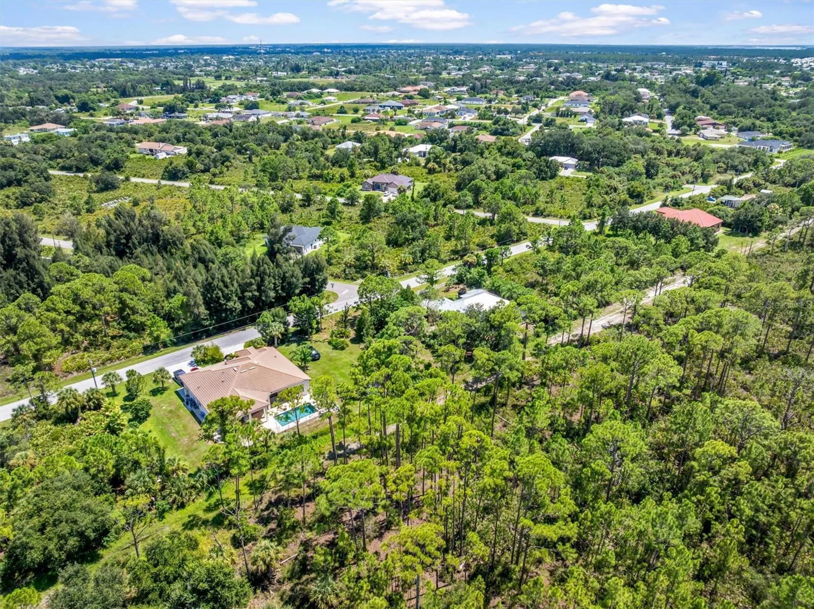 572 TOLEDO RD
