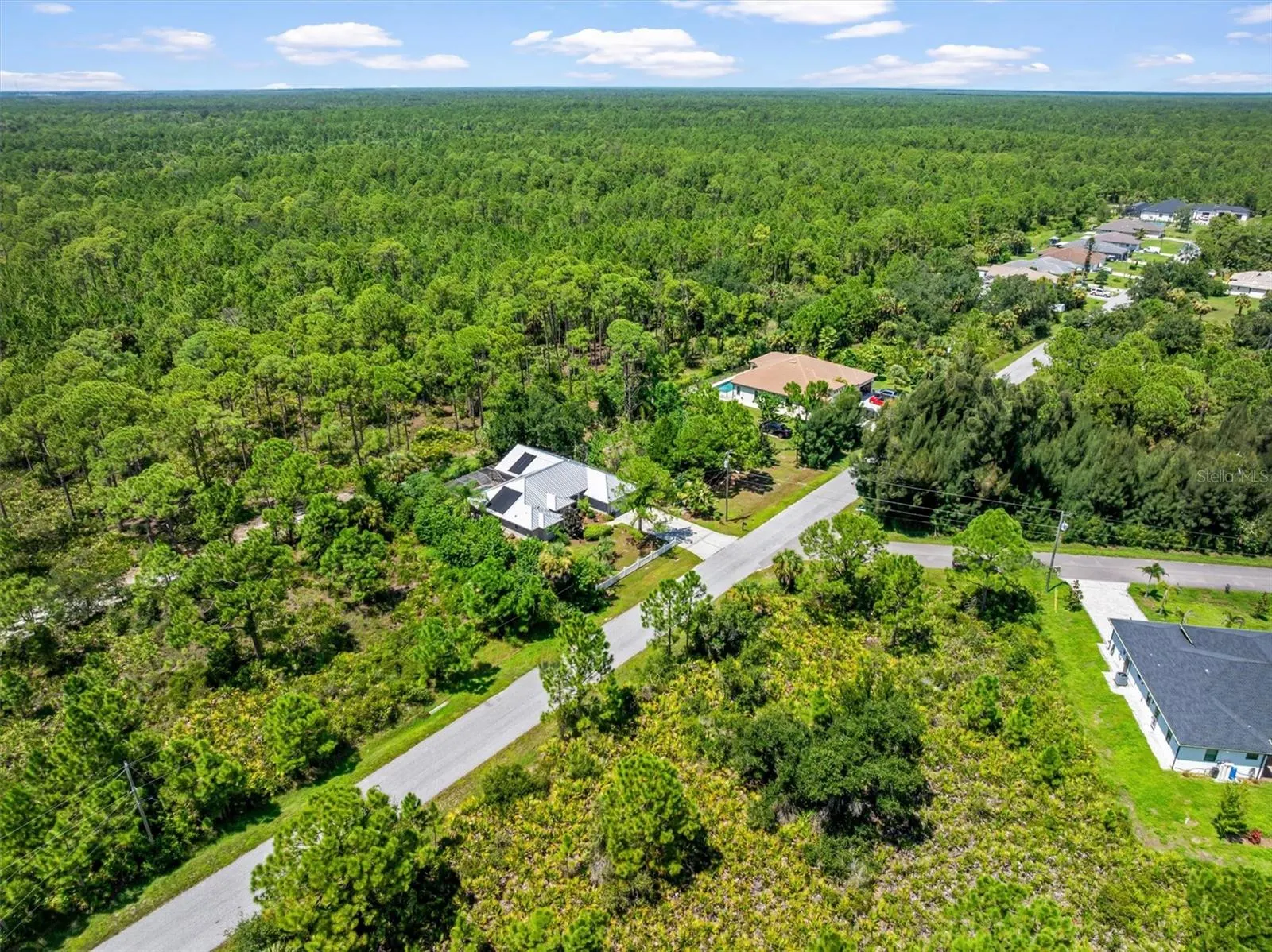 572 TOLEDO RD