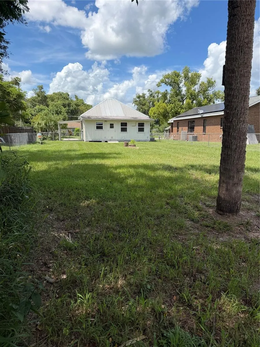 146 N HERNANDO AVE