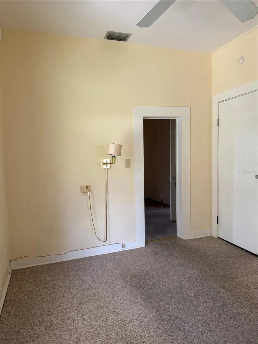 146 N HERNANDO AVE