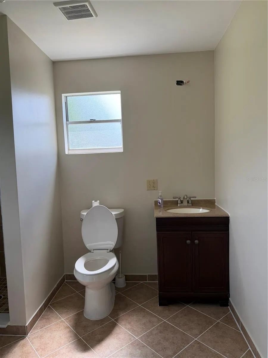 146 N HERNANDO AVE