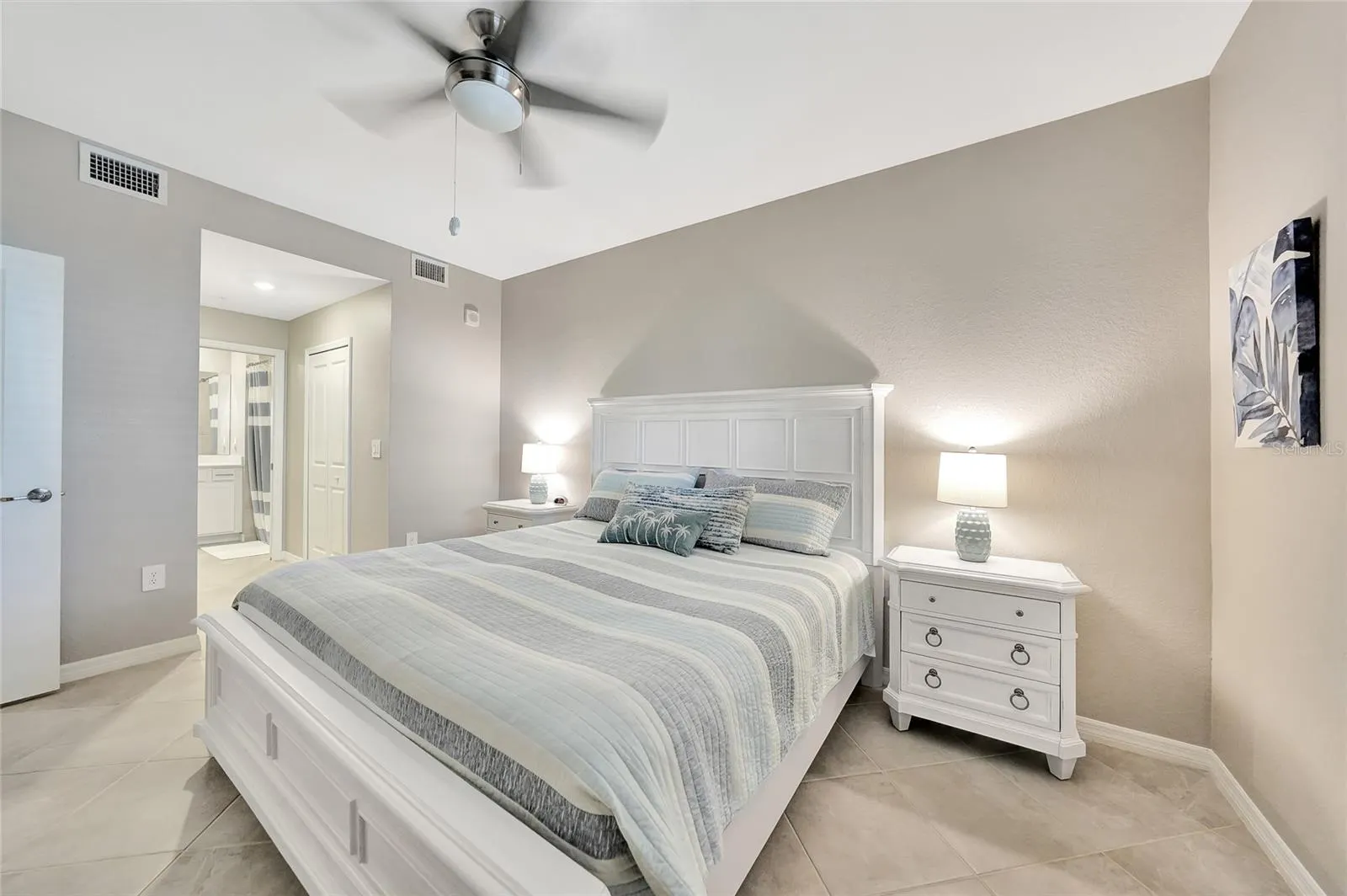14271 HERITAGE LANDING BLVD #1516 #1516