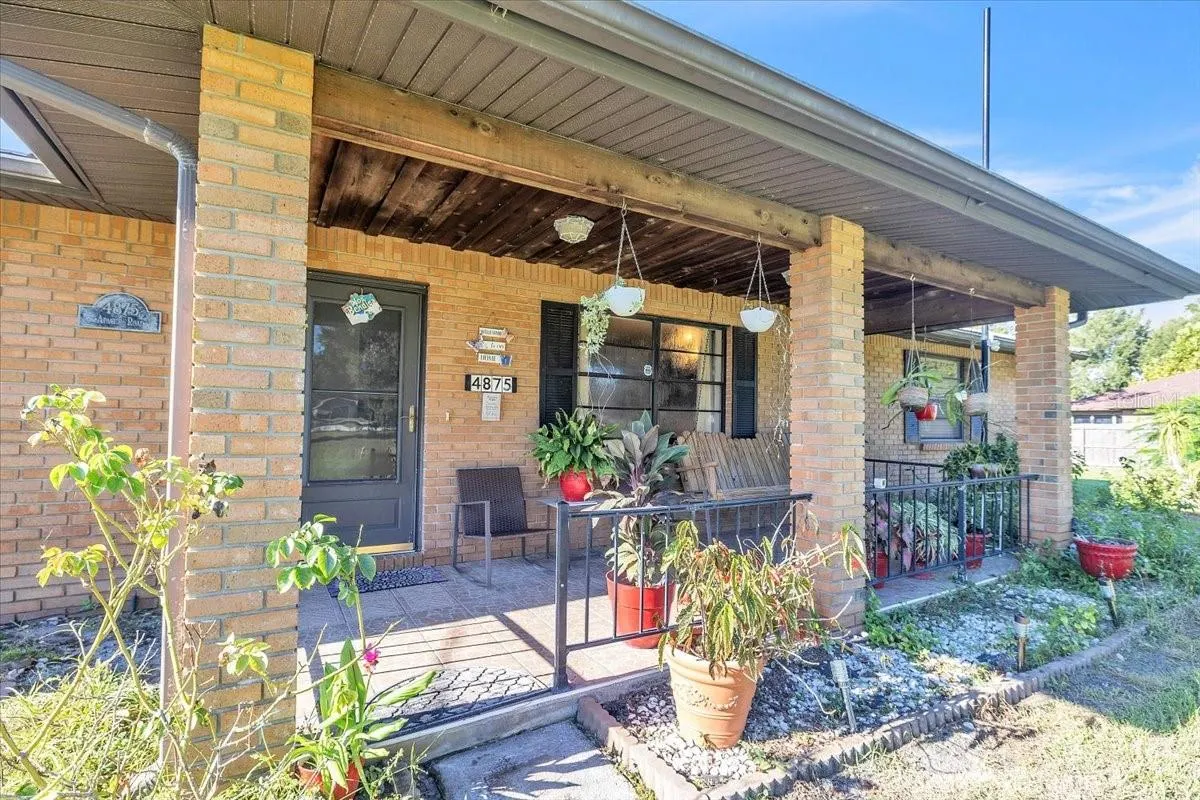 4875 SE APACHE DR